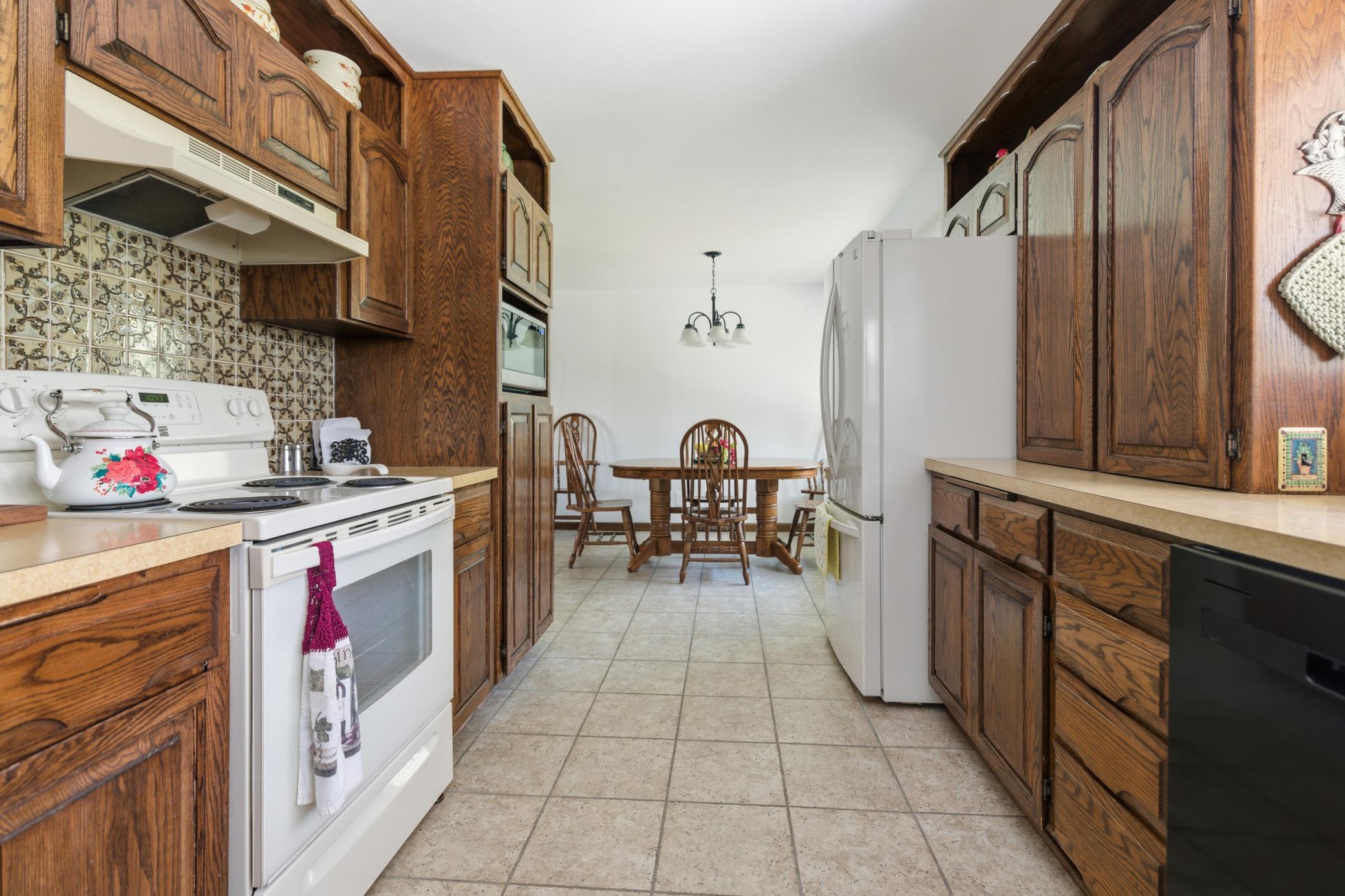 6458 Clearwater Road Property Photo 8