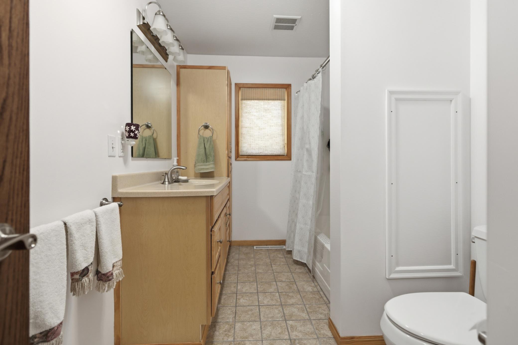 6458 Clearwater Road Property Photo 12