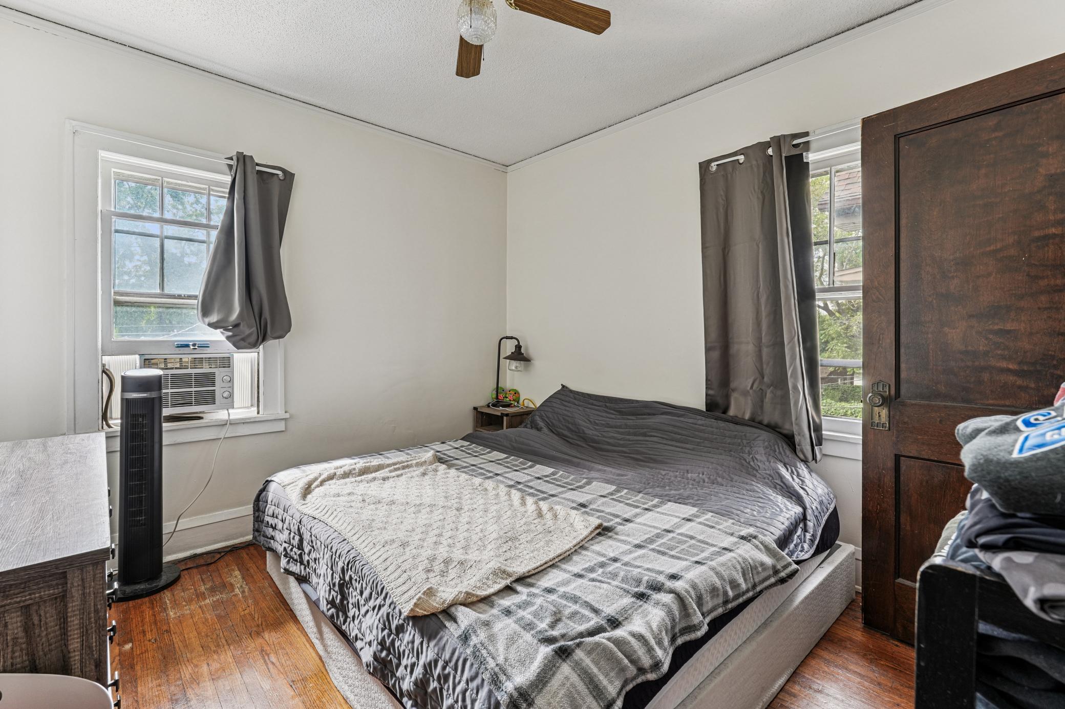 1186 Marshall Avenue Property Photo 15