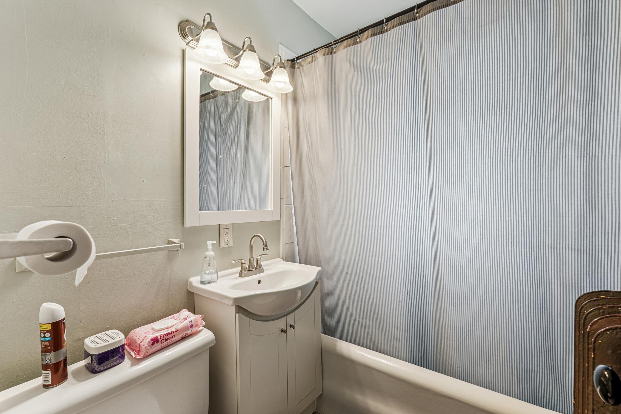 1186 Marshall Avenue Property Photo 16