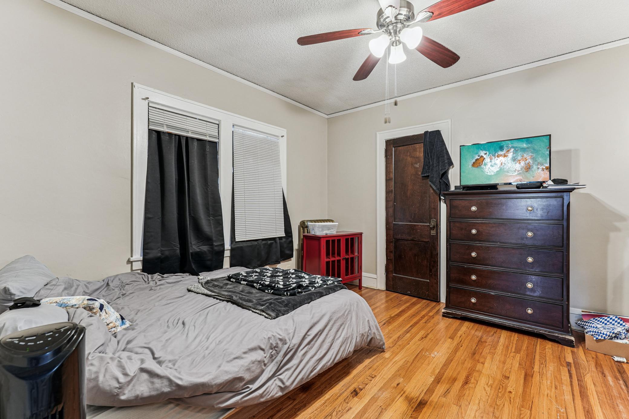 1186 Marshall Avenue Property Photo 17