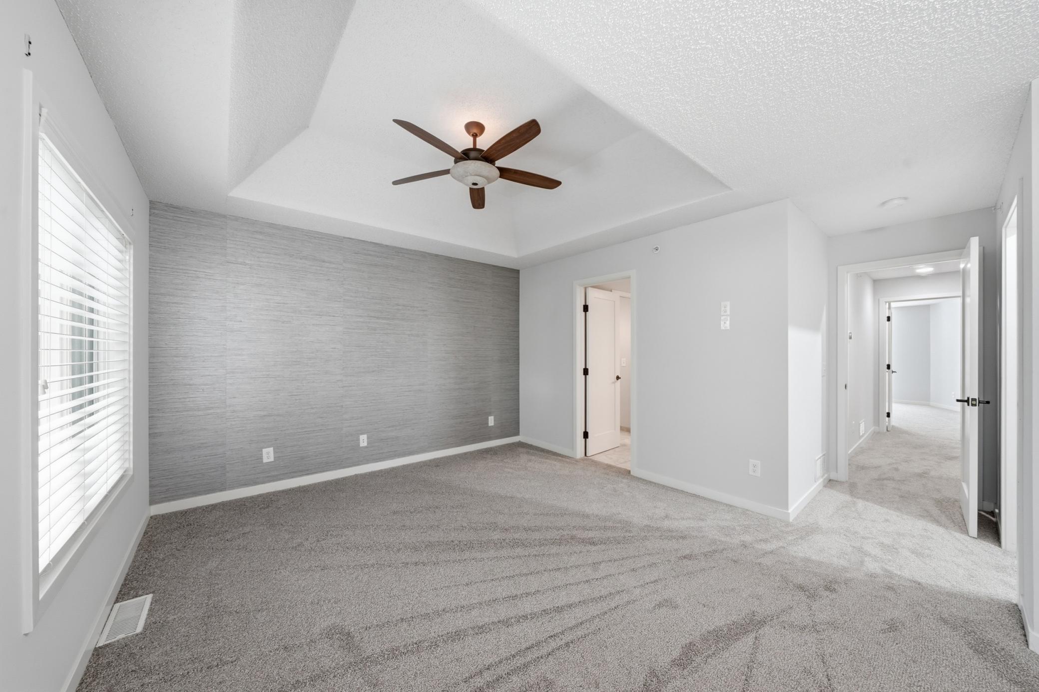 635 Willoughby Way W Property Photo 37