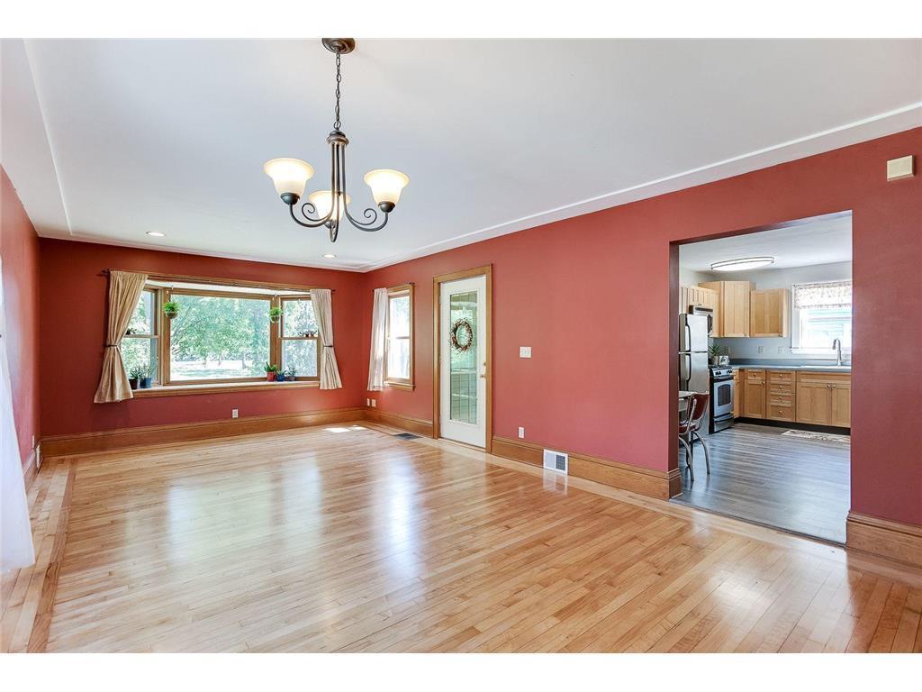 5135 N 6th Street Property Photo 3