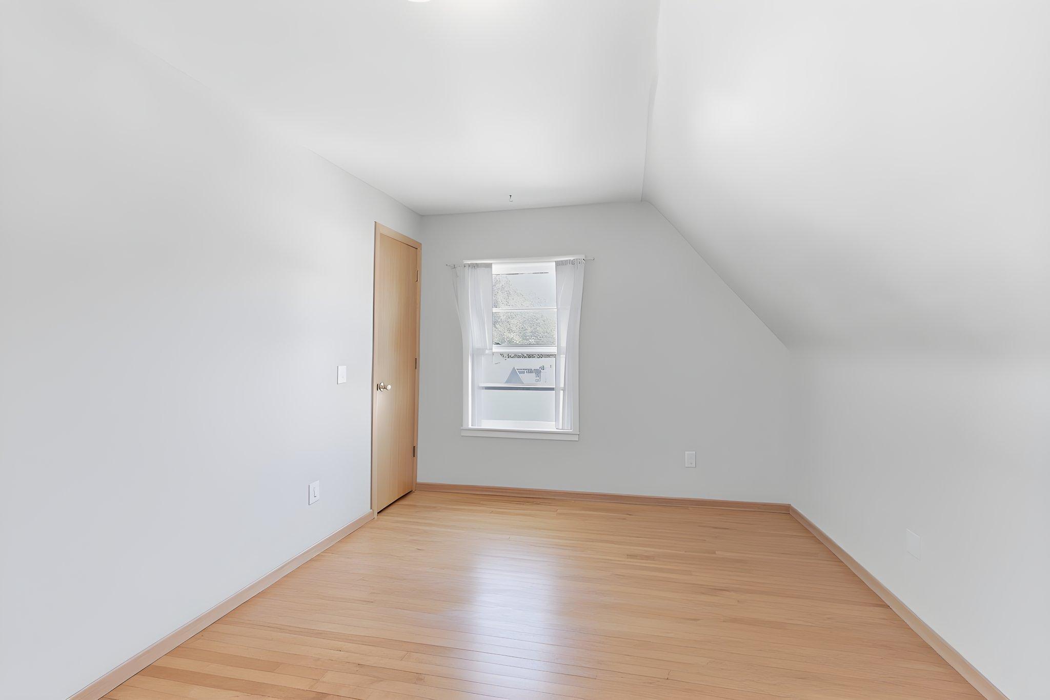 5135 N 6th Street Property Photo 18