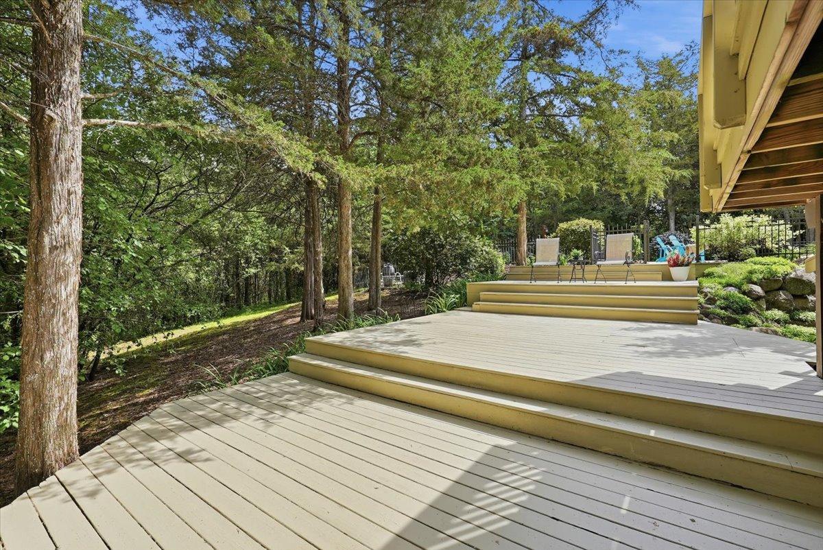 492 E Cove Road Property Photo 30