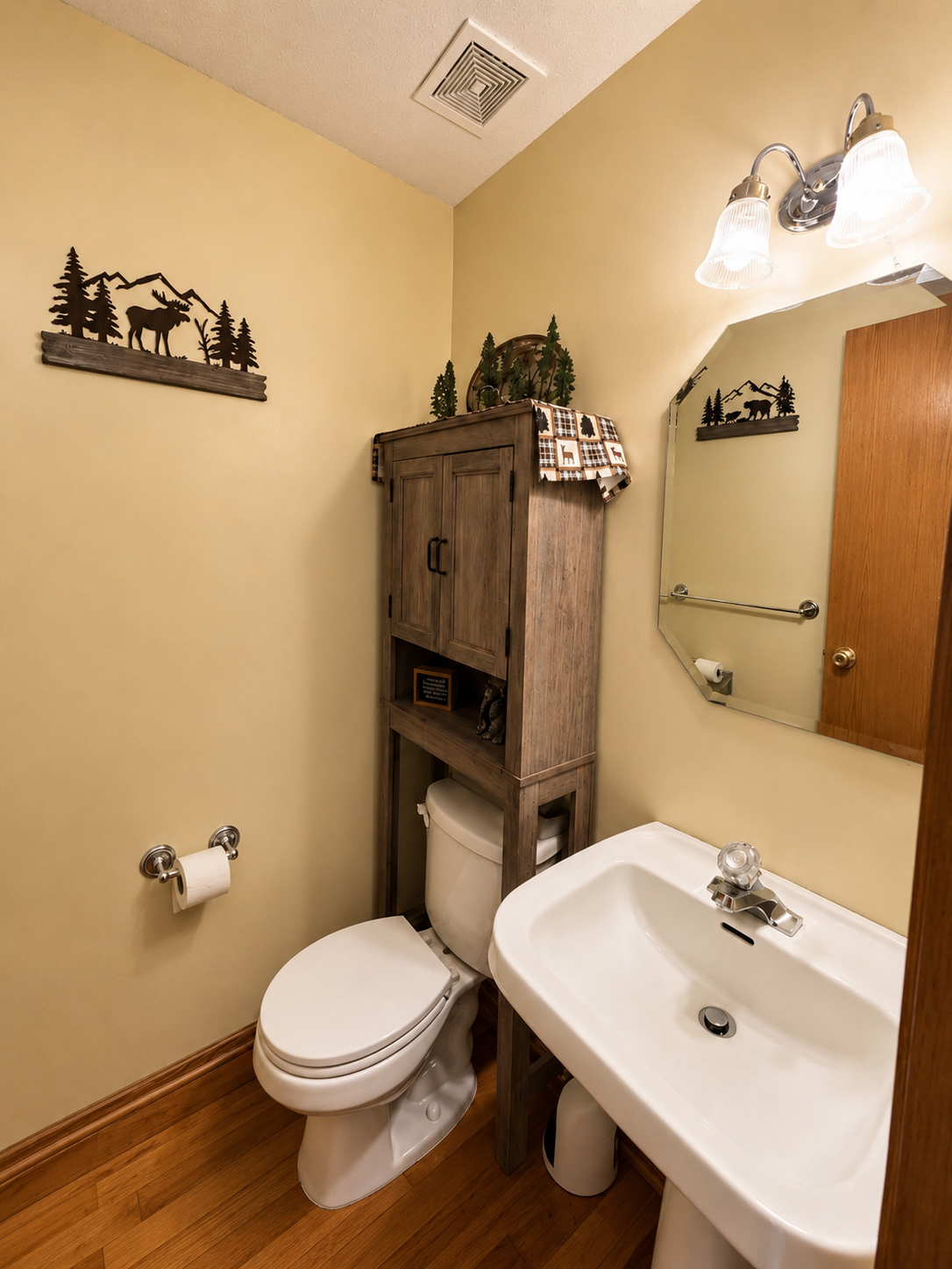 15827 Fleet Trail Property Photo 10