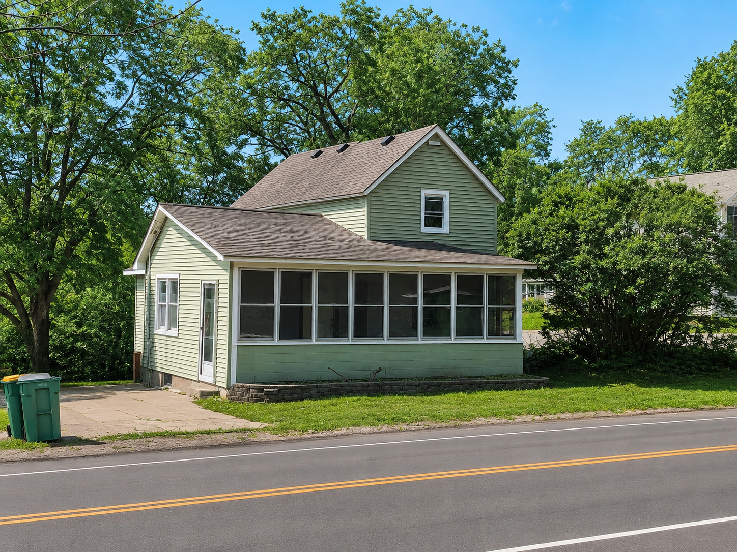 1362 Main Street Property Photo 1