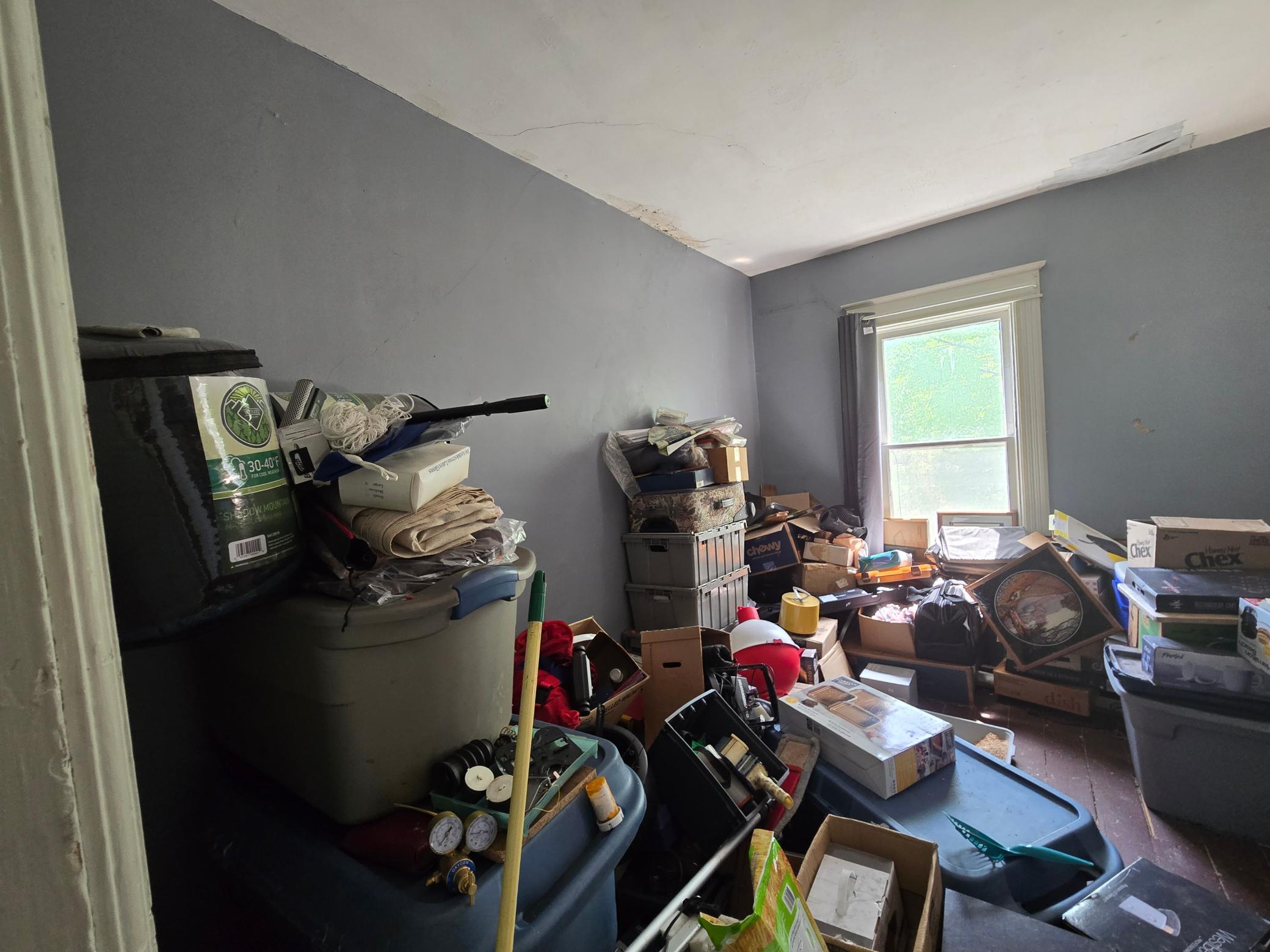210 Glasgow Avenue Property Photo 14
