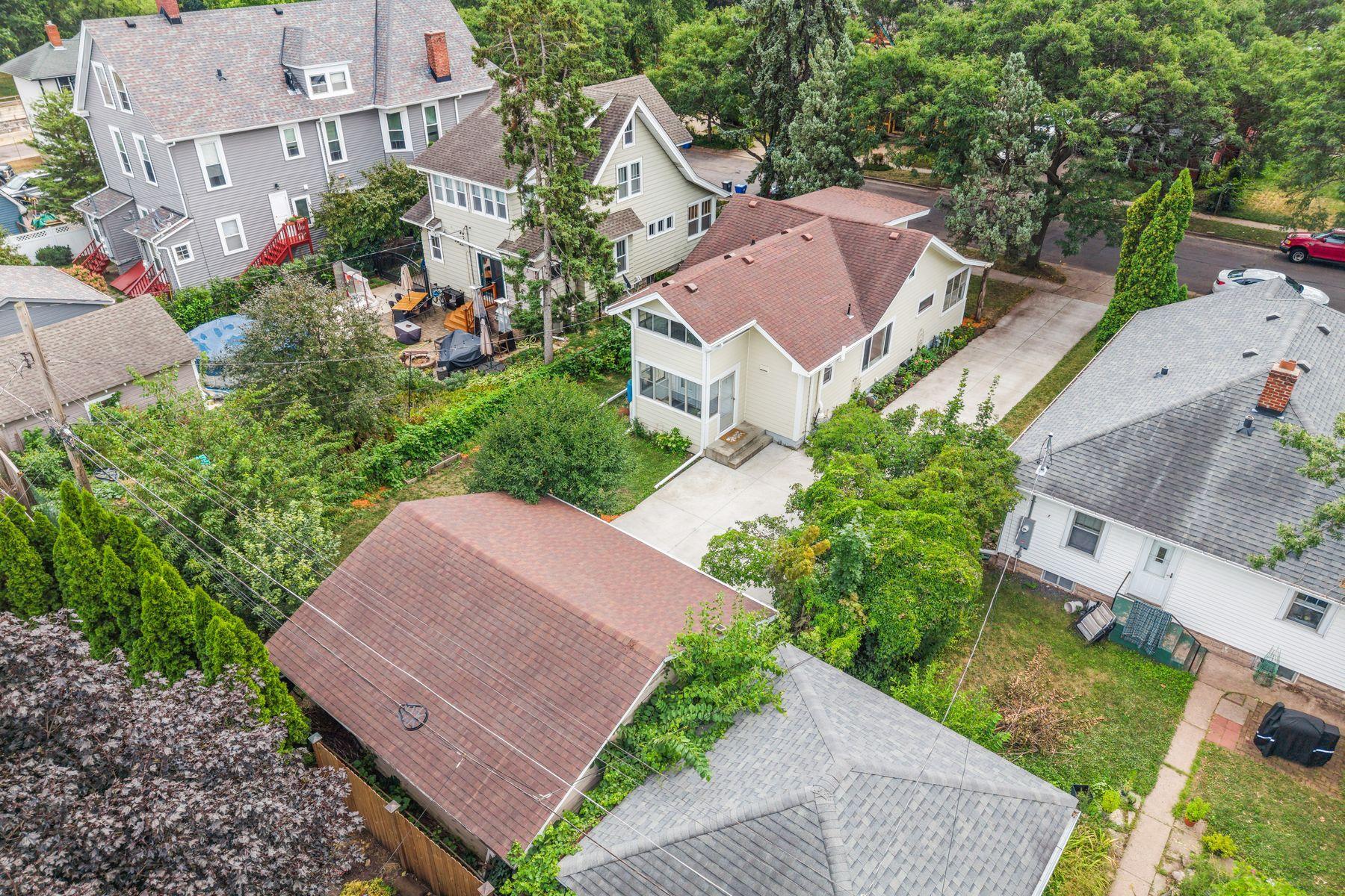 77 Stevens Street E Property Photo 8