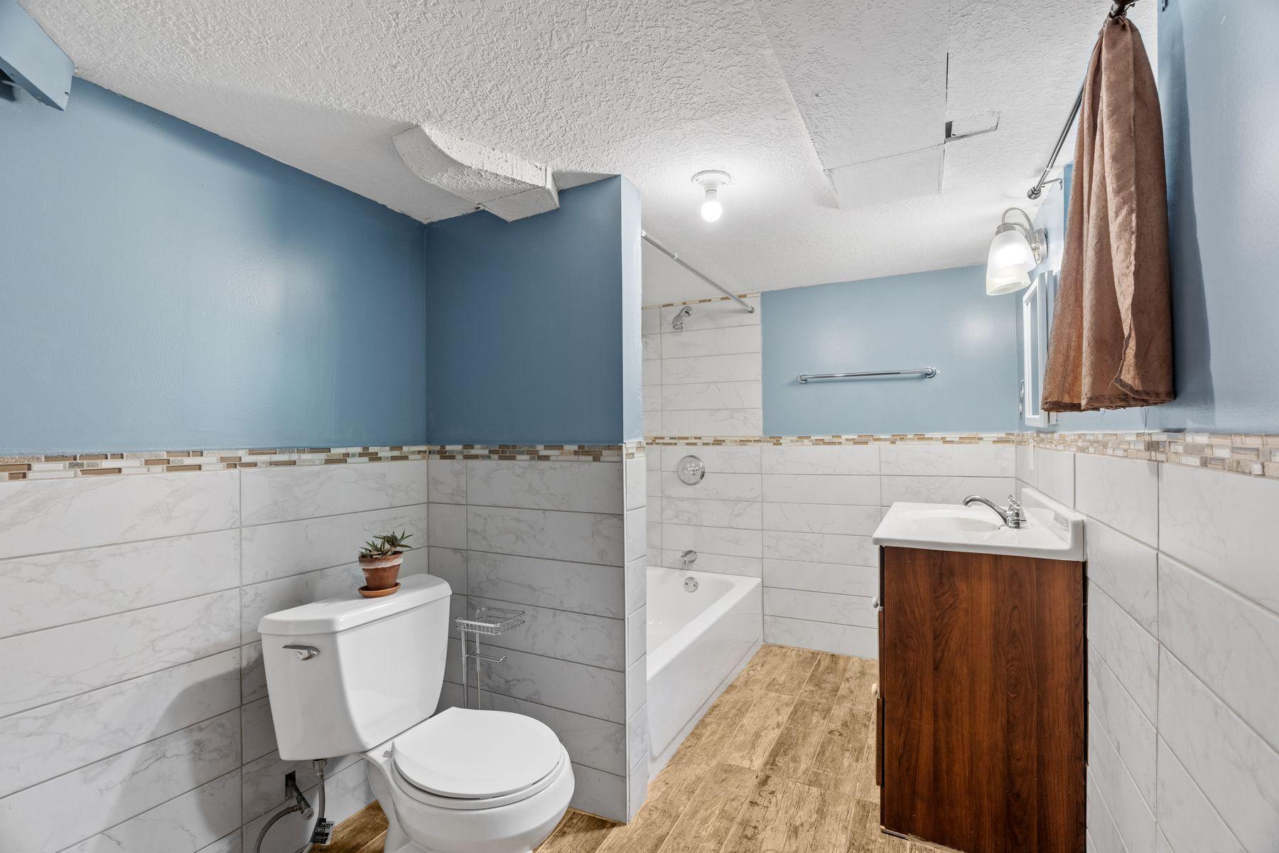 77 Stevens Street E Property Photo 41