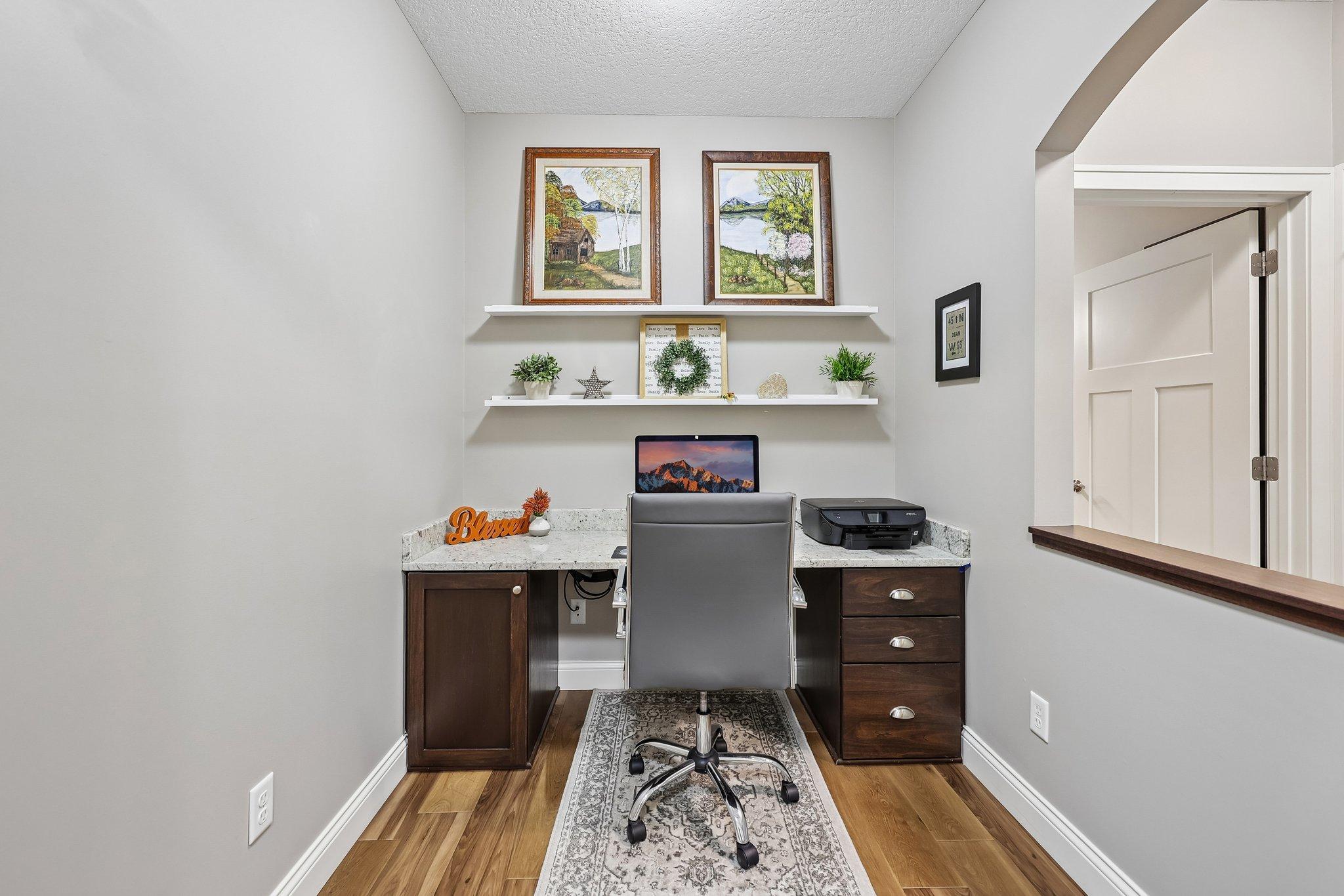23295 Aspen Lane Property Photo 12