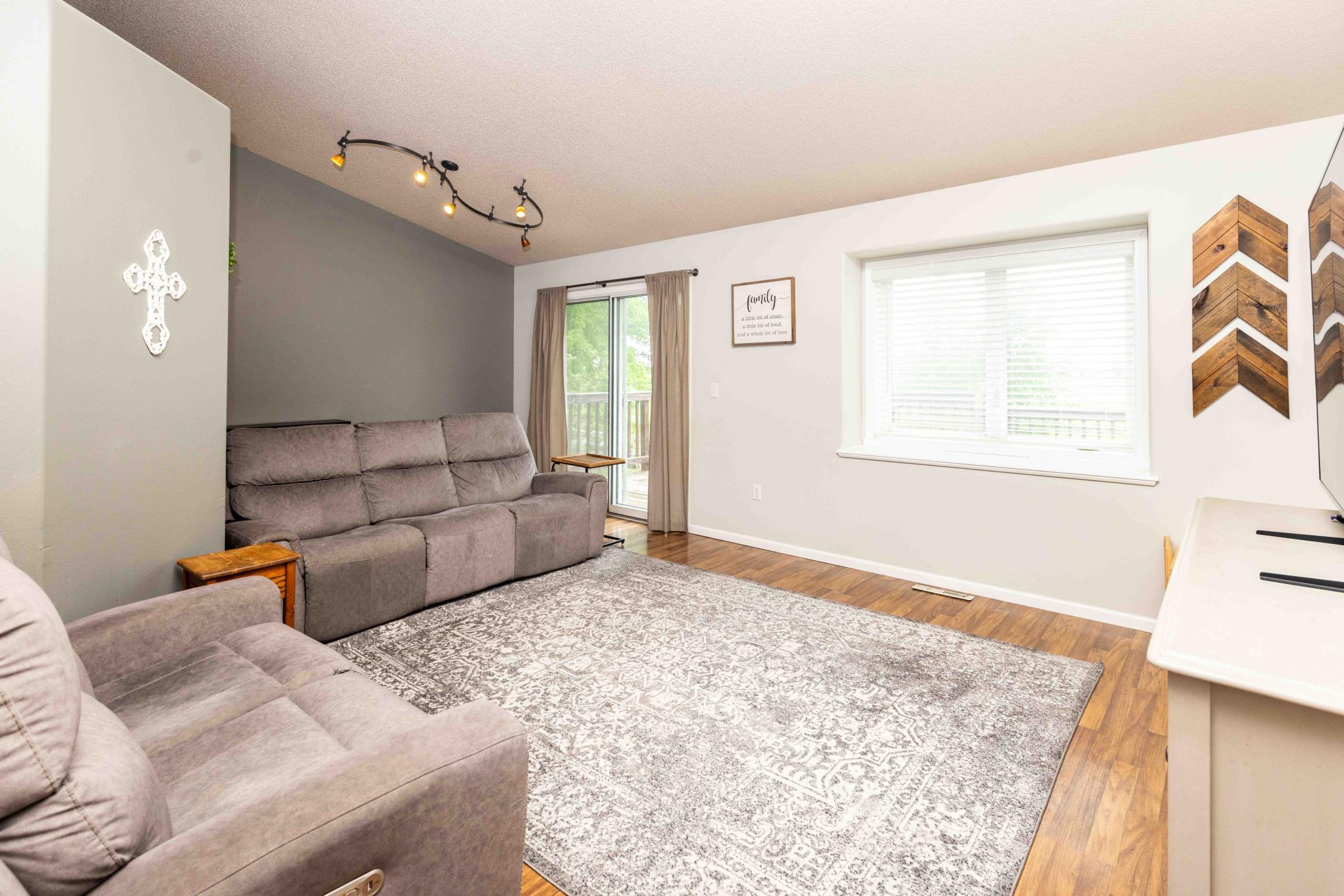 907 11th Avenue Se Property Photo 18