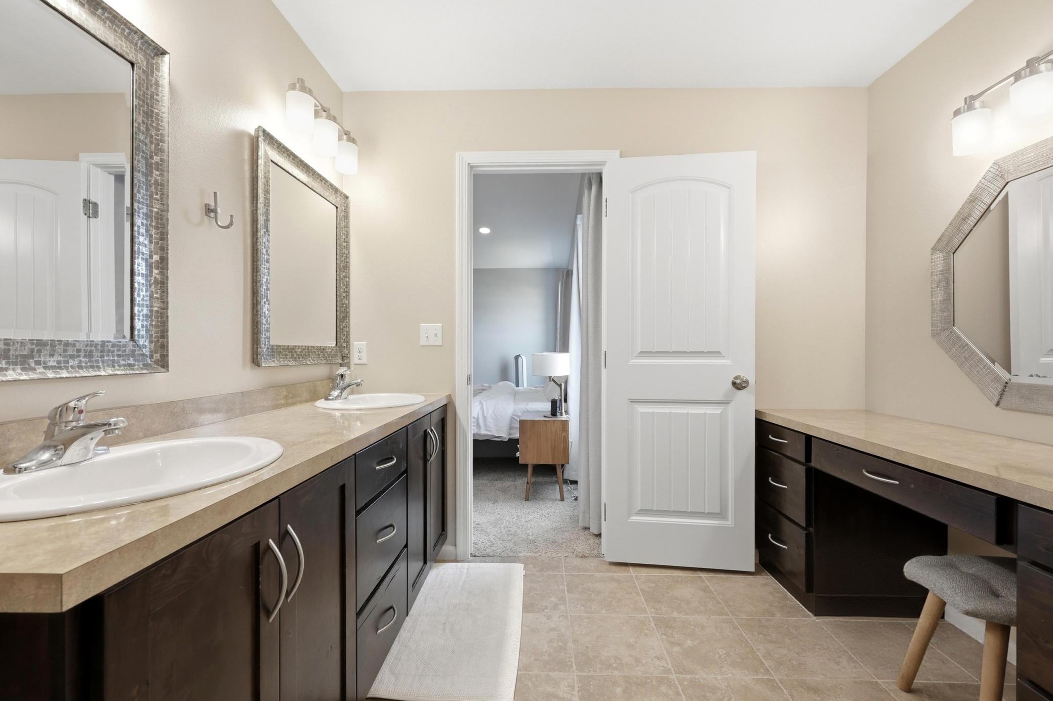 2924 7th Street E Property Photo 14