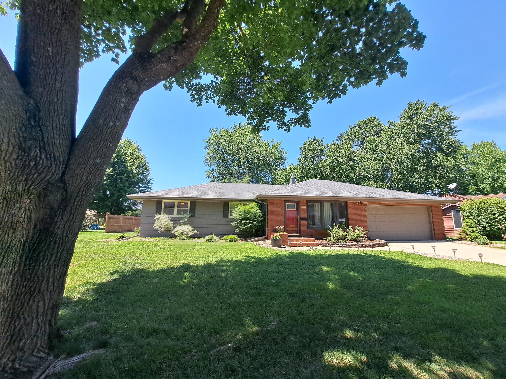 314 Meredith Road Property Photo 1
