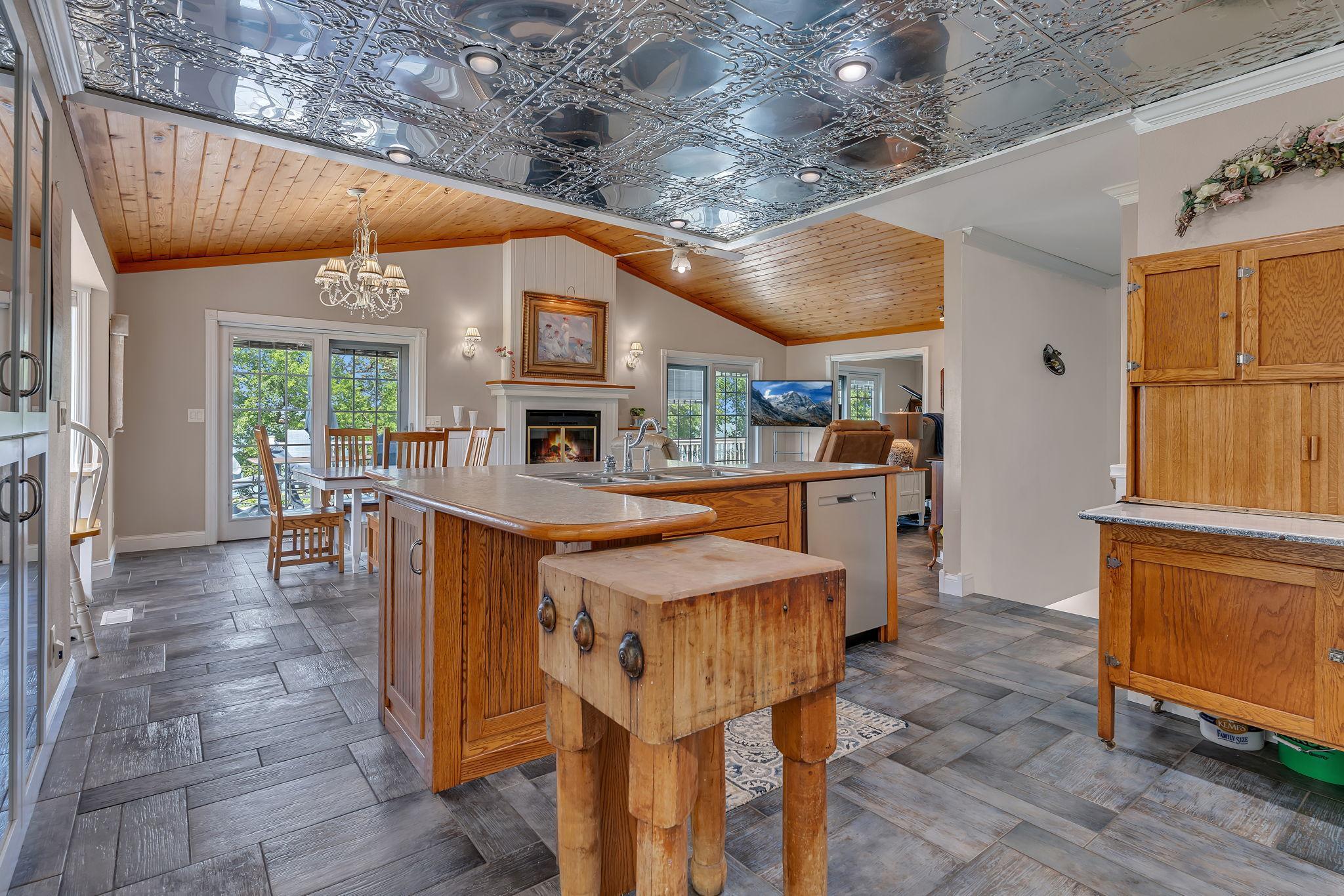 11646 Indian Beach Road Property Photo 12