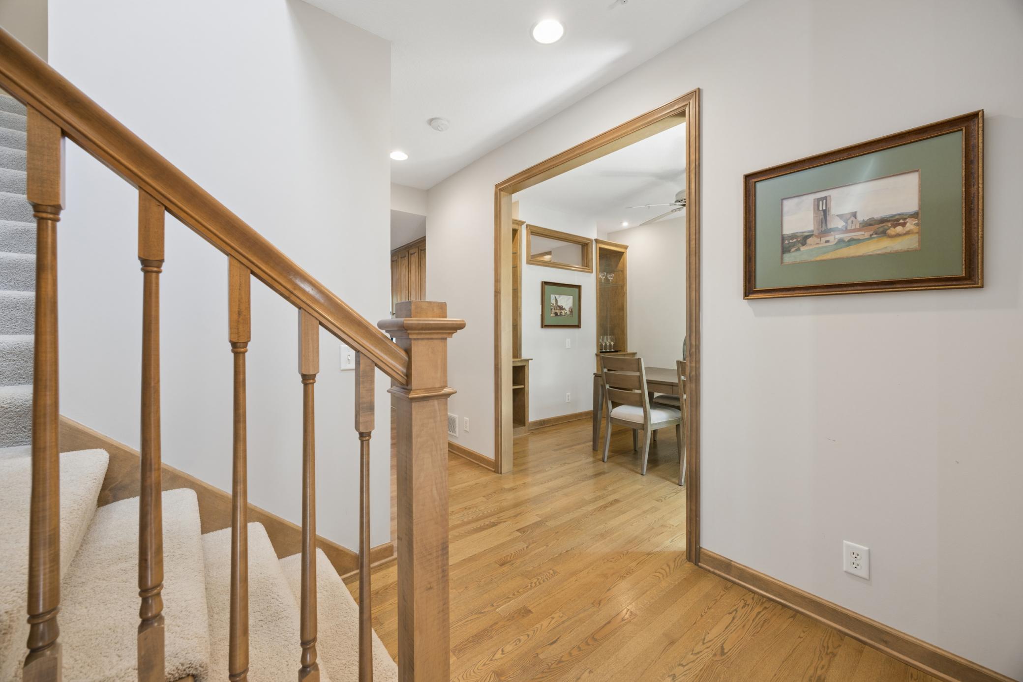 365 Willoughby Way W Property Photo 4