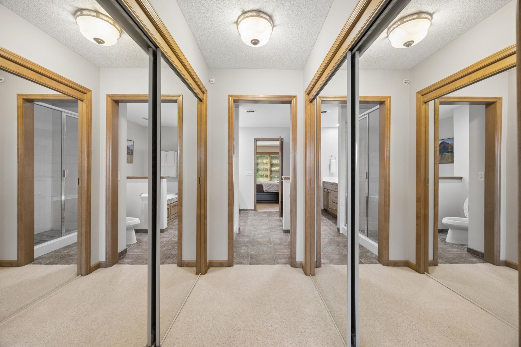 365 Willoughby Way W Property Photo 24