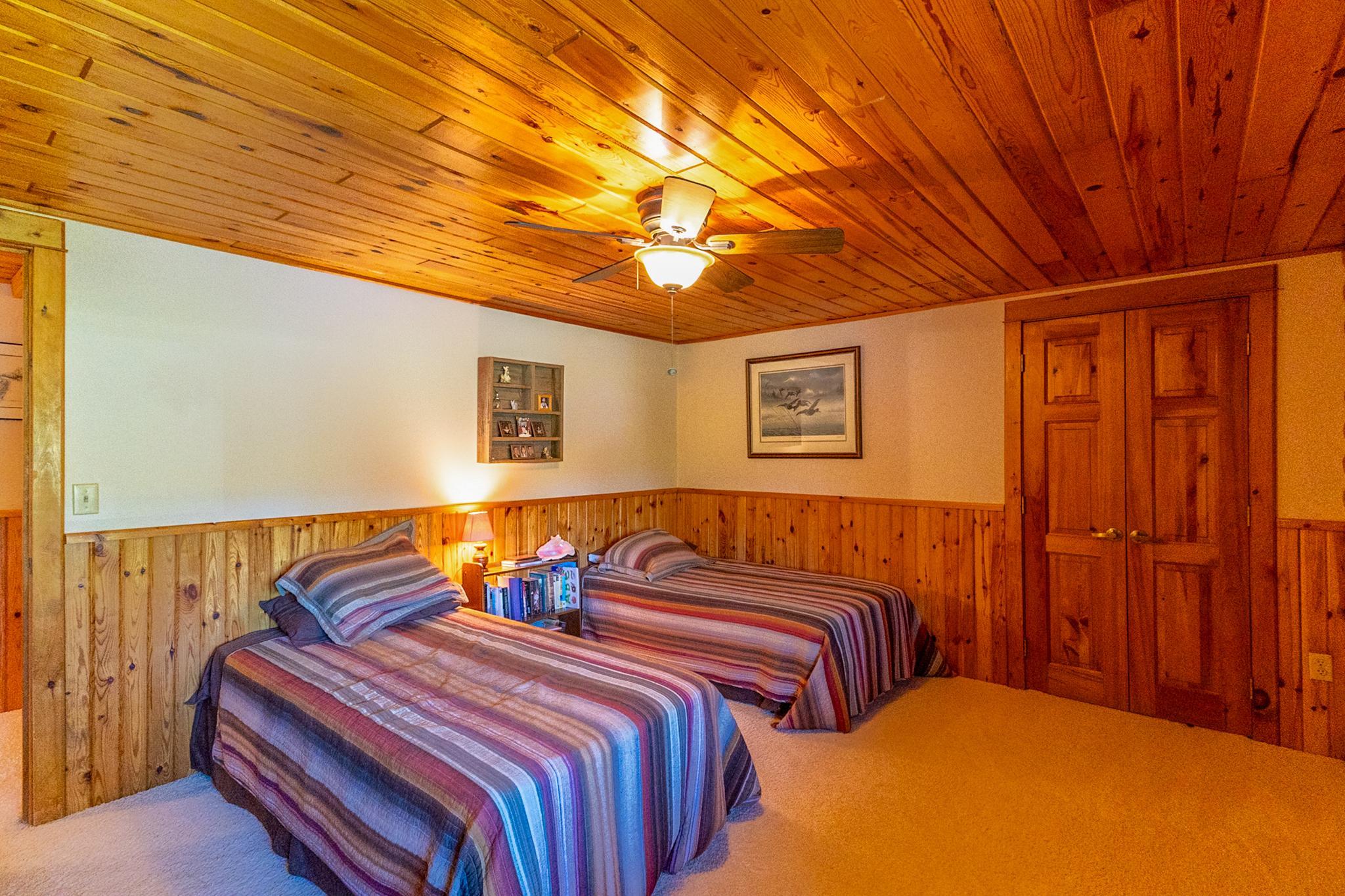 20266 Windhill Drive Property Photo 46