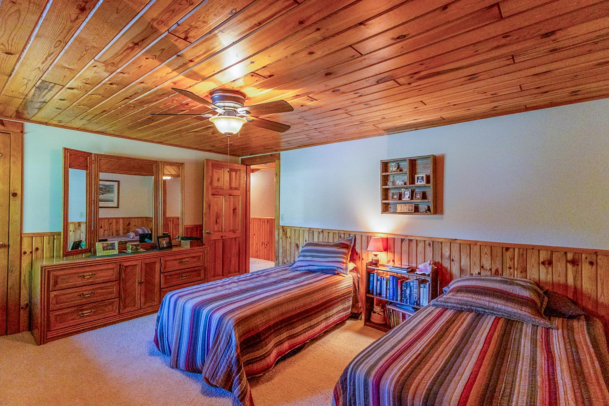 20266 Windhill Drive Property Photo 47