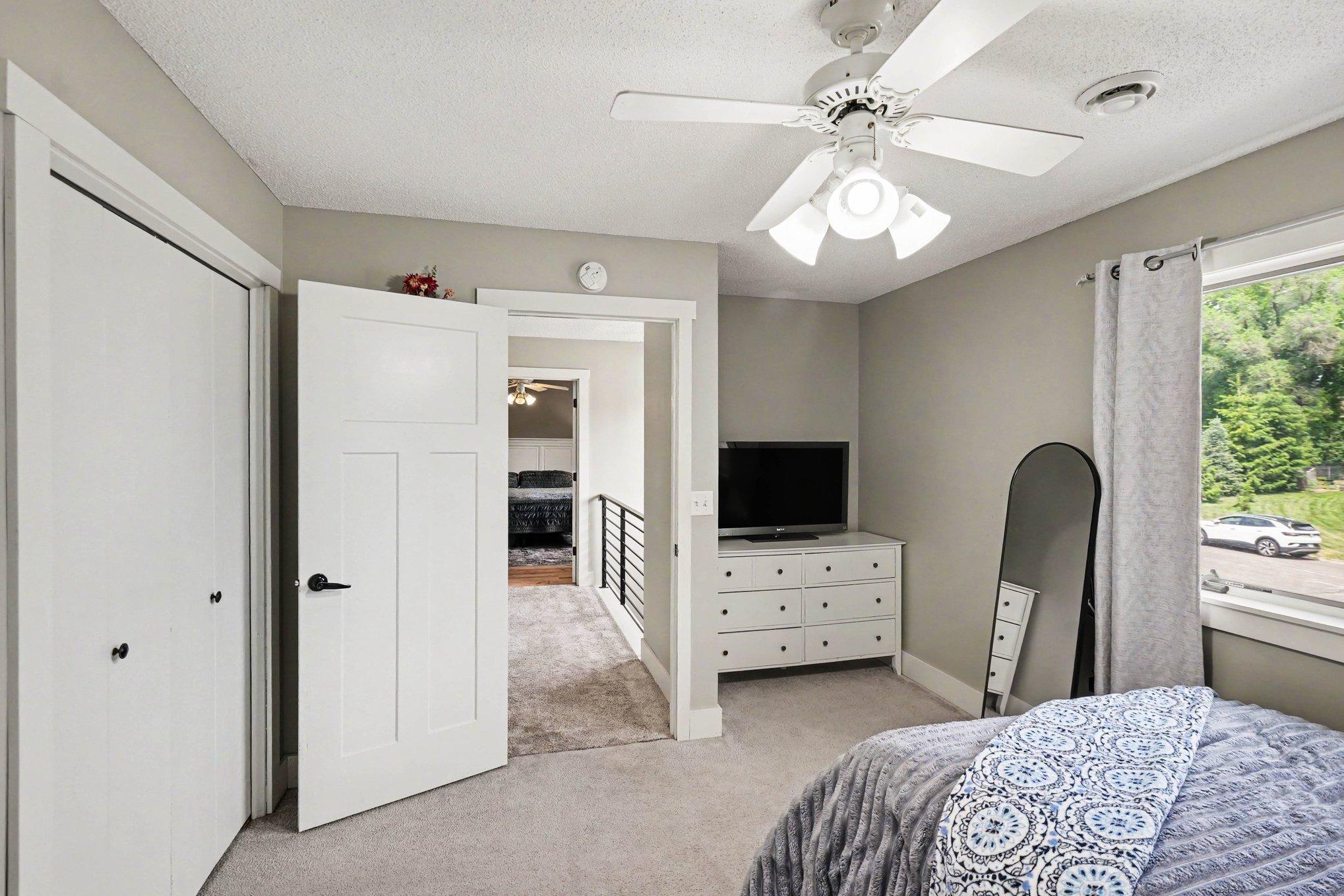 685 Flora Square Property Photo 20