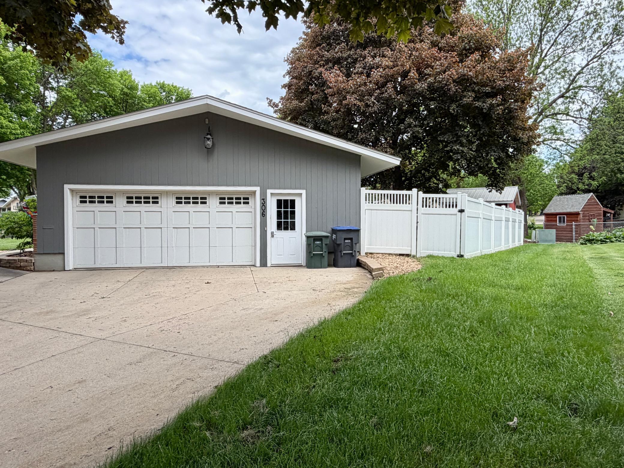 306 S Fairview Drive Property Photo 32