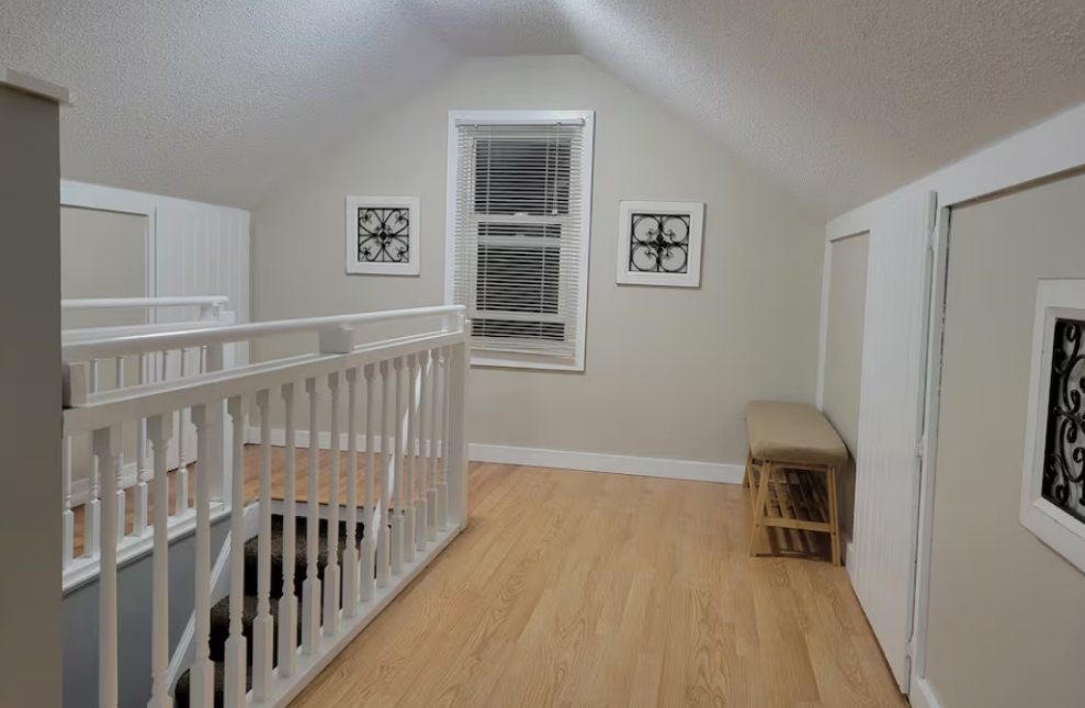 1844 E Shore Drive Property Photo 10
