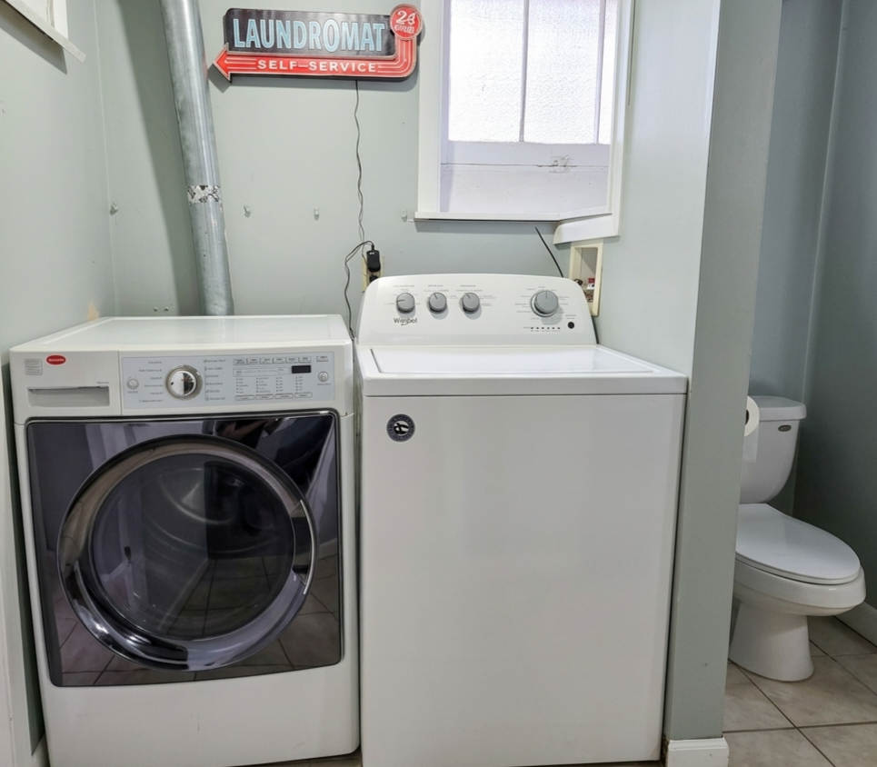 1844 E Shore Drive Property Photo 13