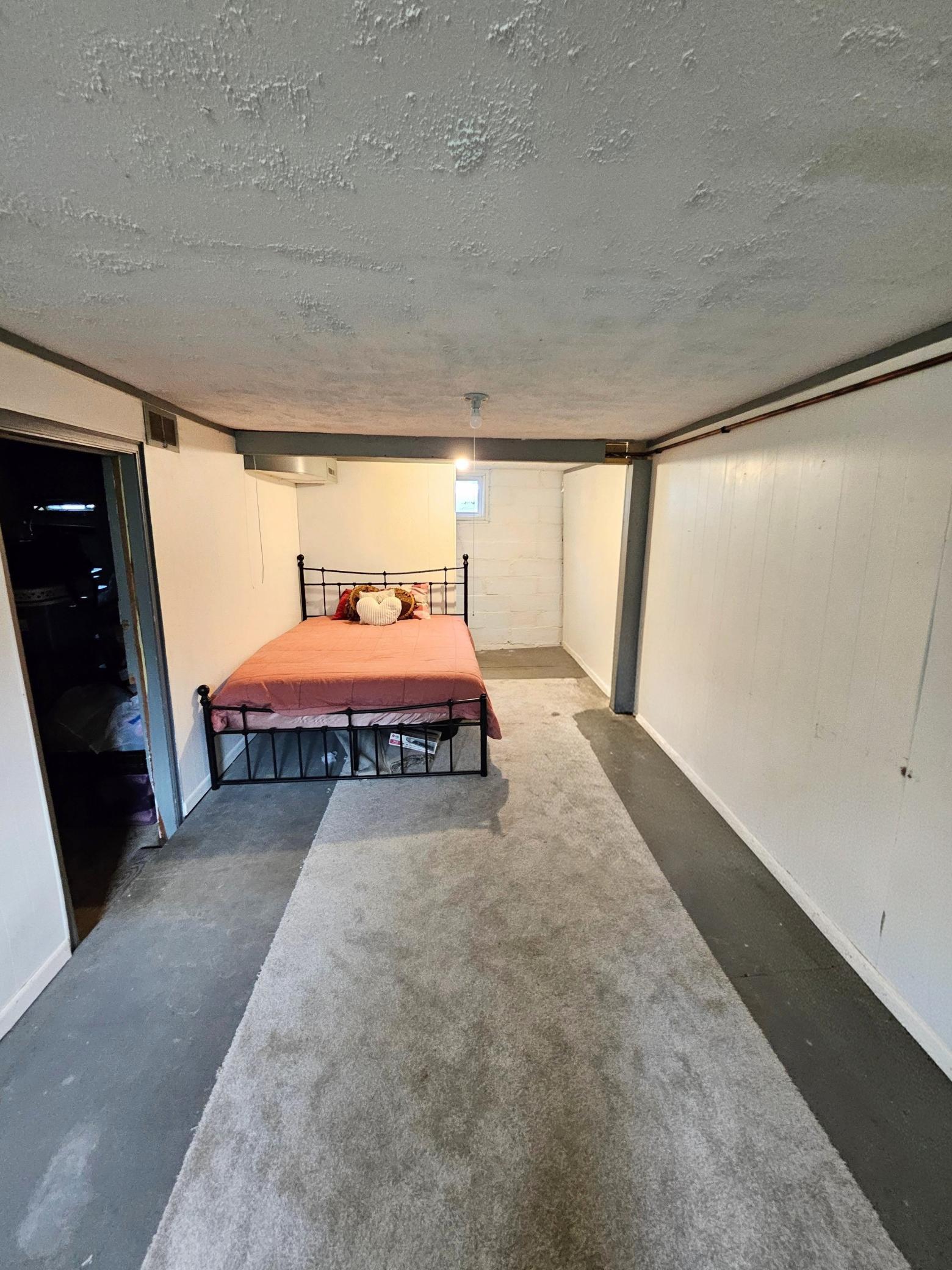 809 Park Avenue Property Photo 25