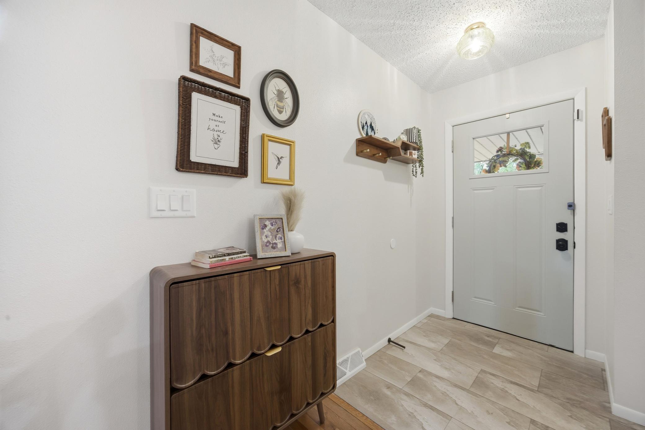 3514 Riverview Circle Property Photo 4