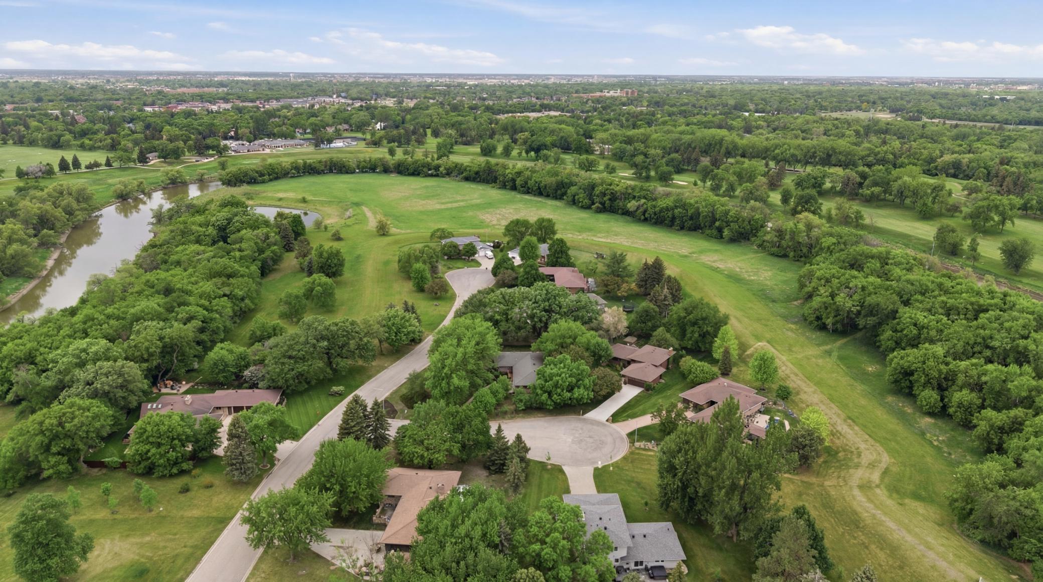 3514 Riverview Circle Property Photo 38
