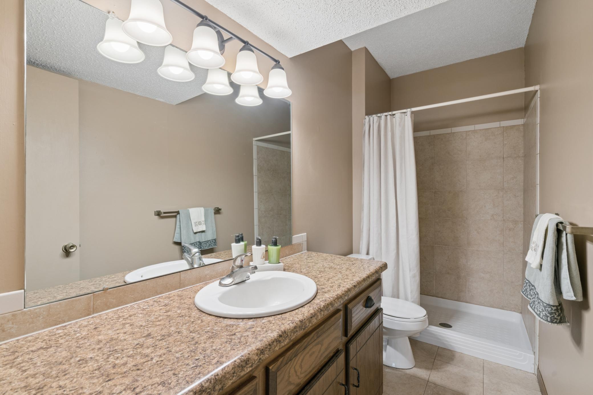 503 Laredo Lane Property Photo 25