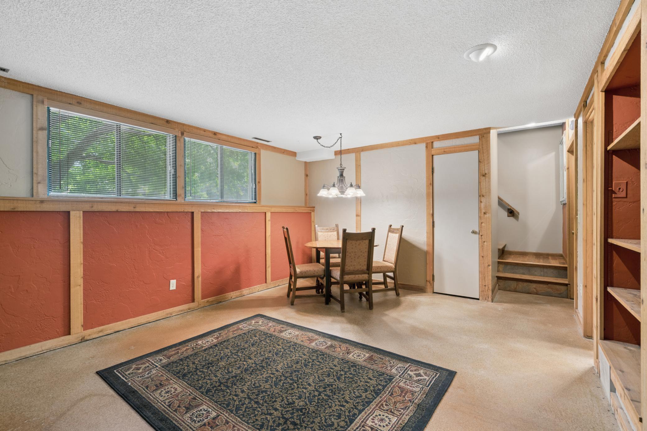 503 Laredo Lane Property Photo 29