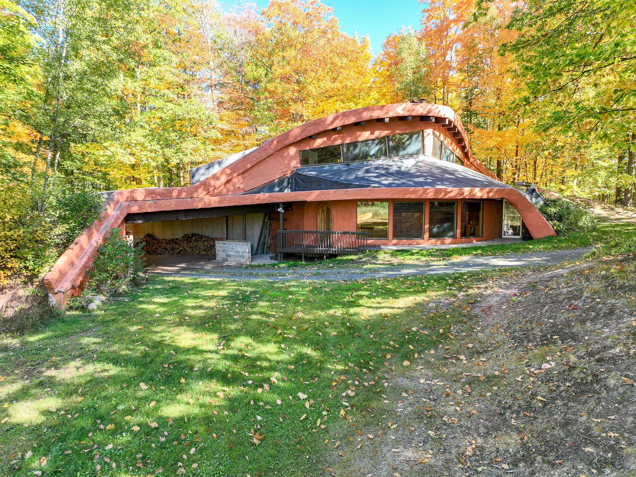 4973 S County Road F Property Photo 2