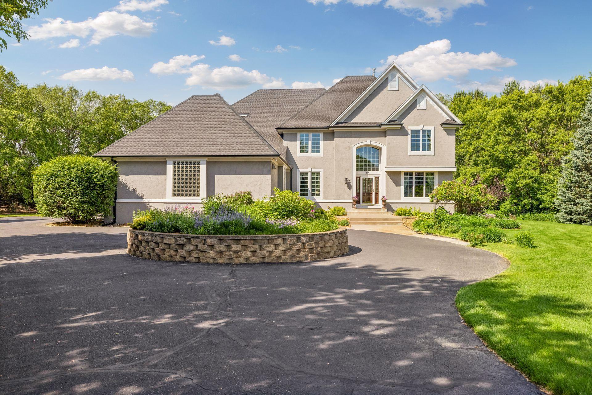 23 Scotch Pine Circle Property Photo 1