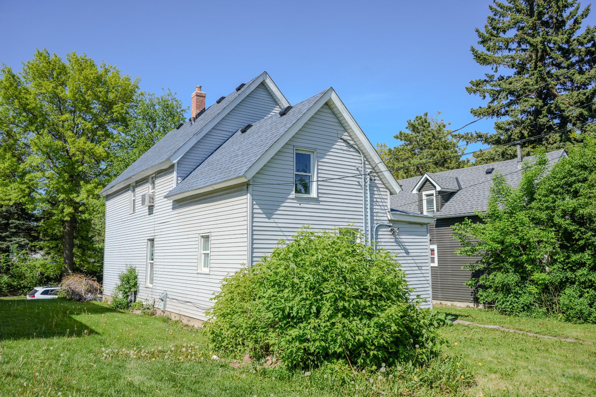 538 Charles Avenue Property Photo 7