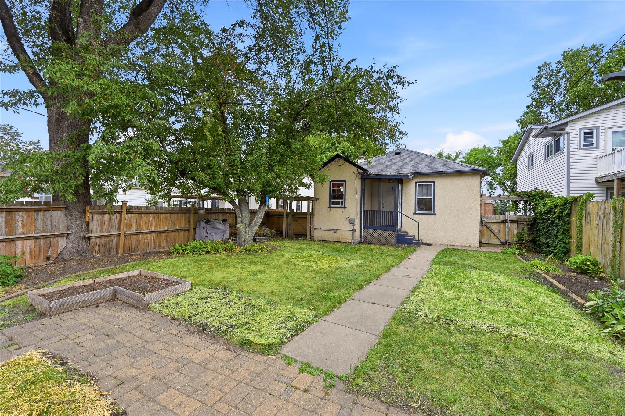 1360 Hartford Avenue Property Photo 13