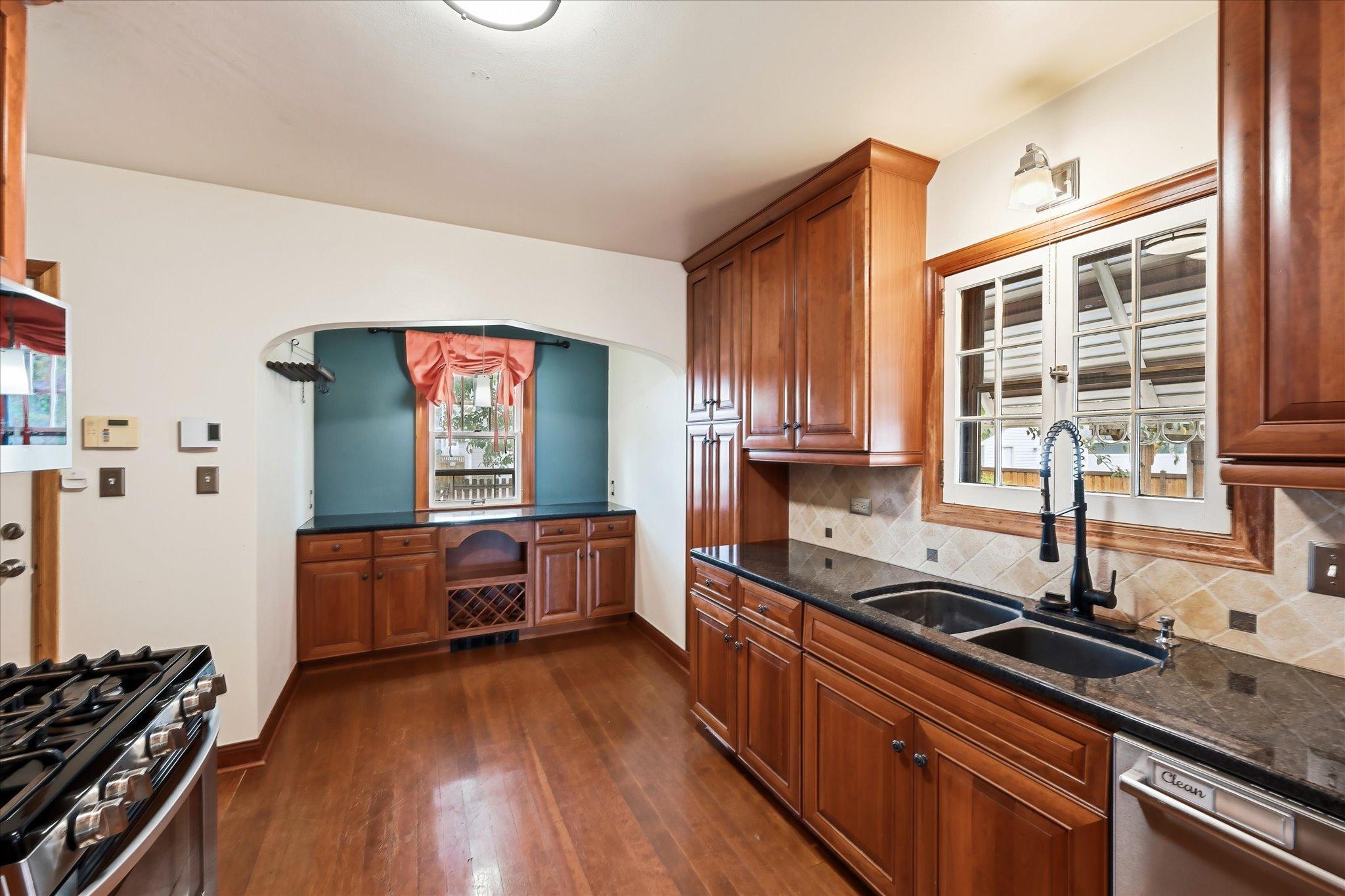 1360 Hartford Avenue Property Photo 14