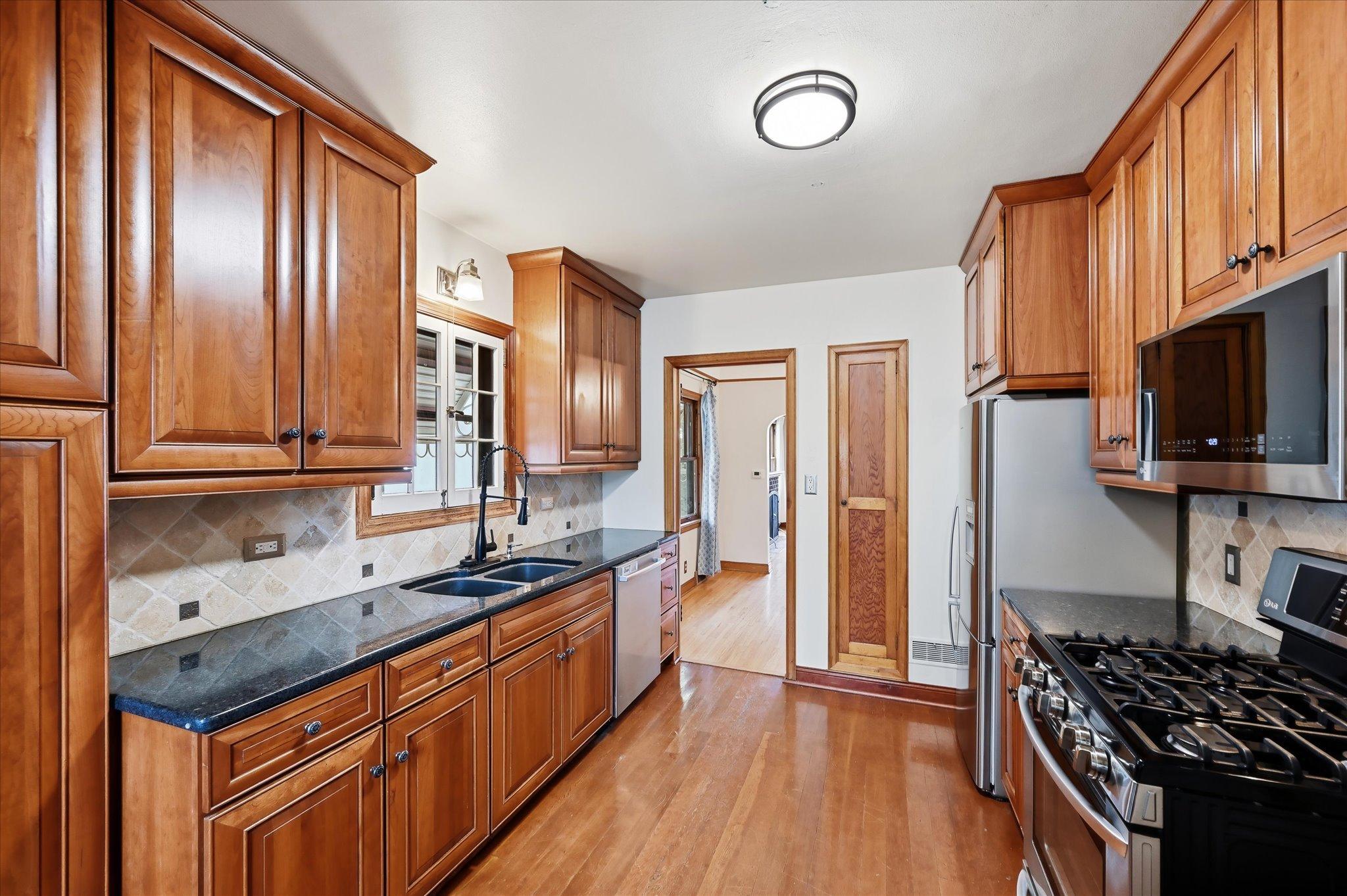 1360 Hartford Avenue Property Photo 15