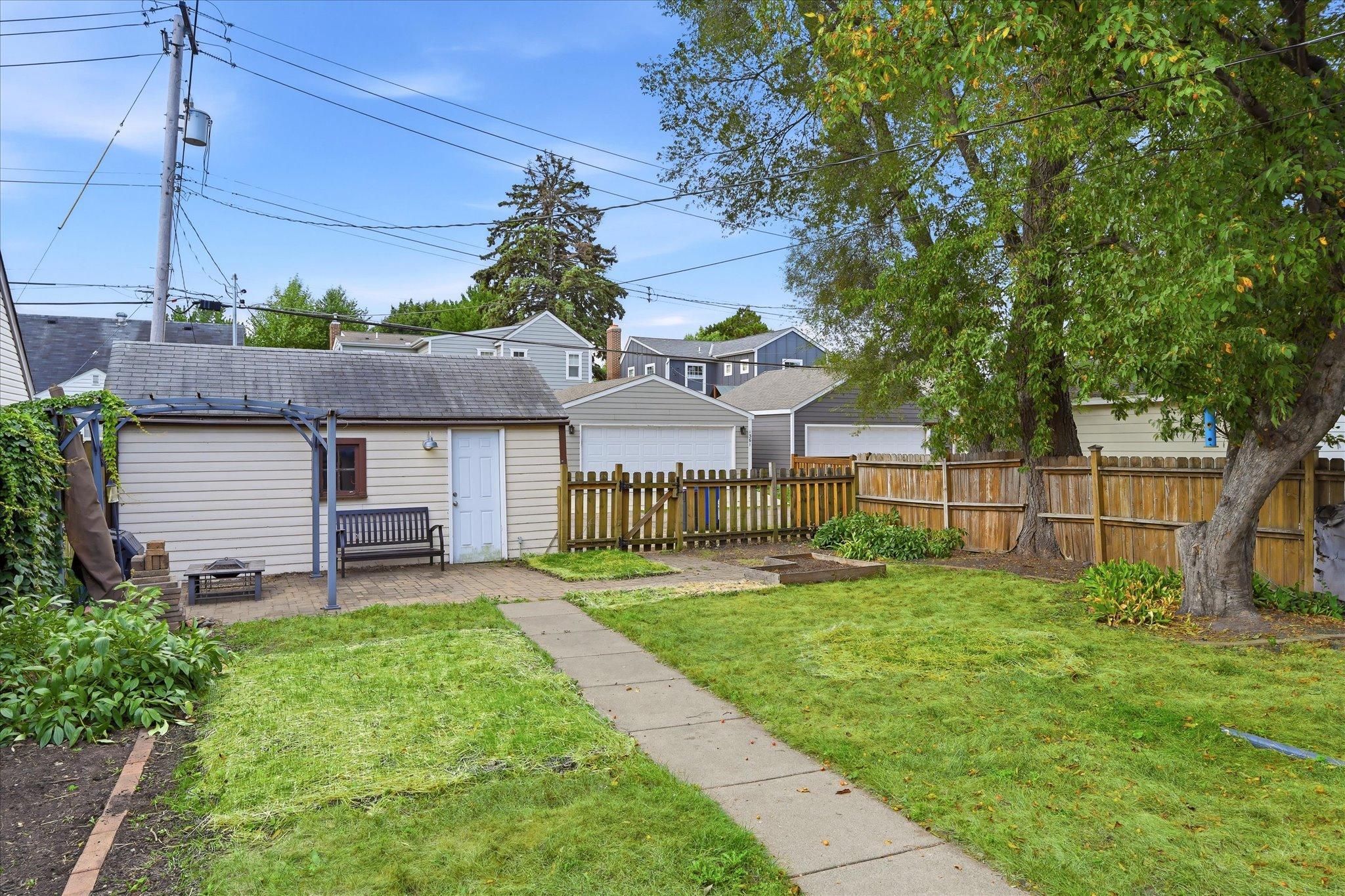 1360 Hartford Avenue Property Photo 30