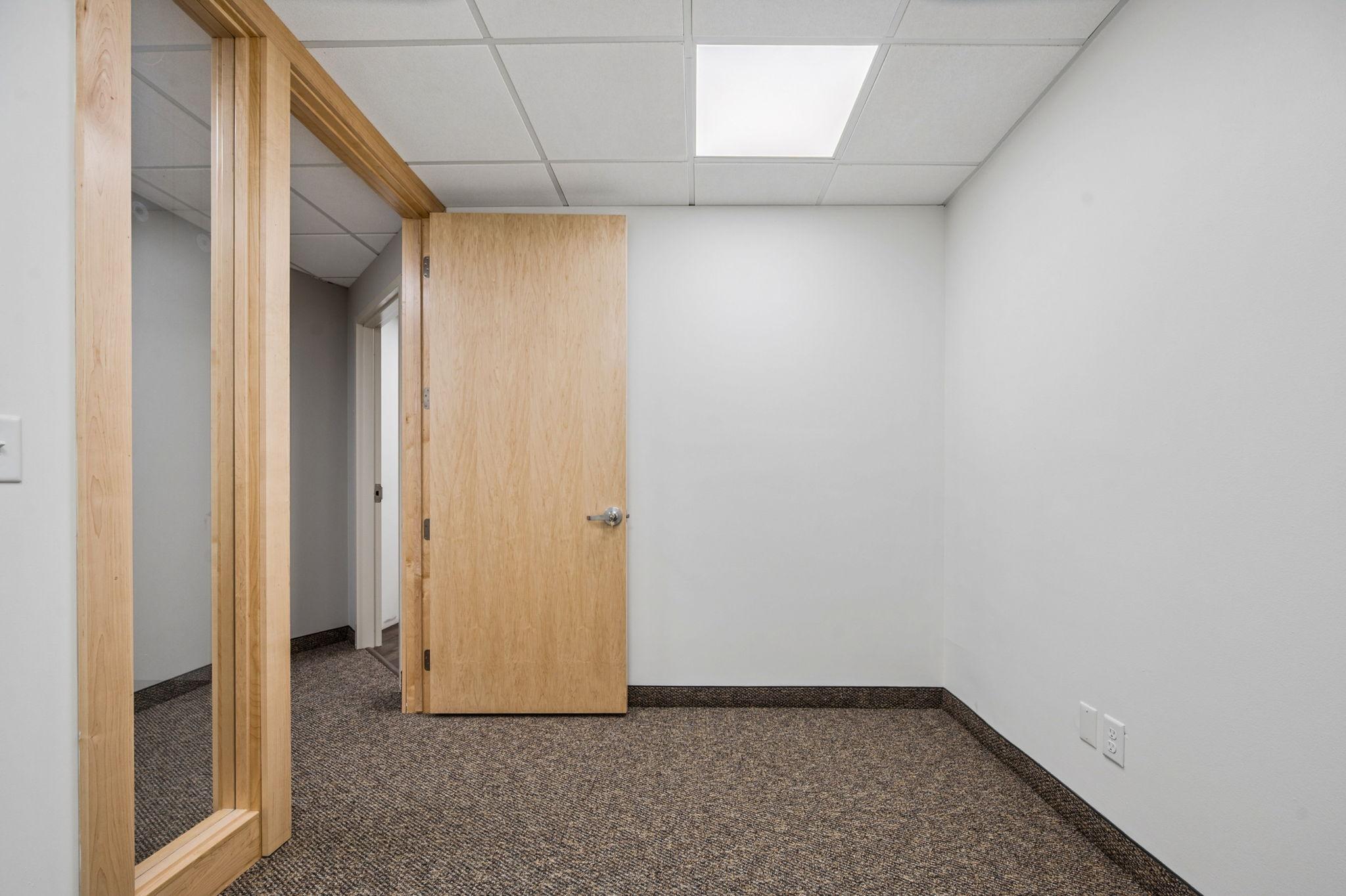 10700 Highway 55 Property Photo 28