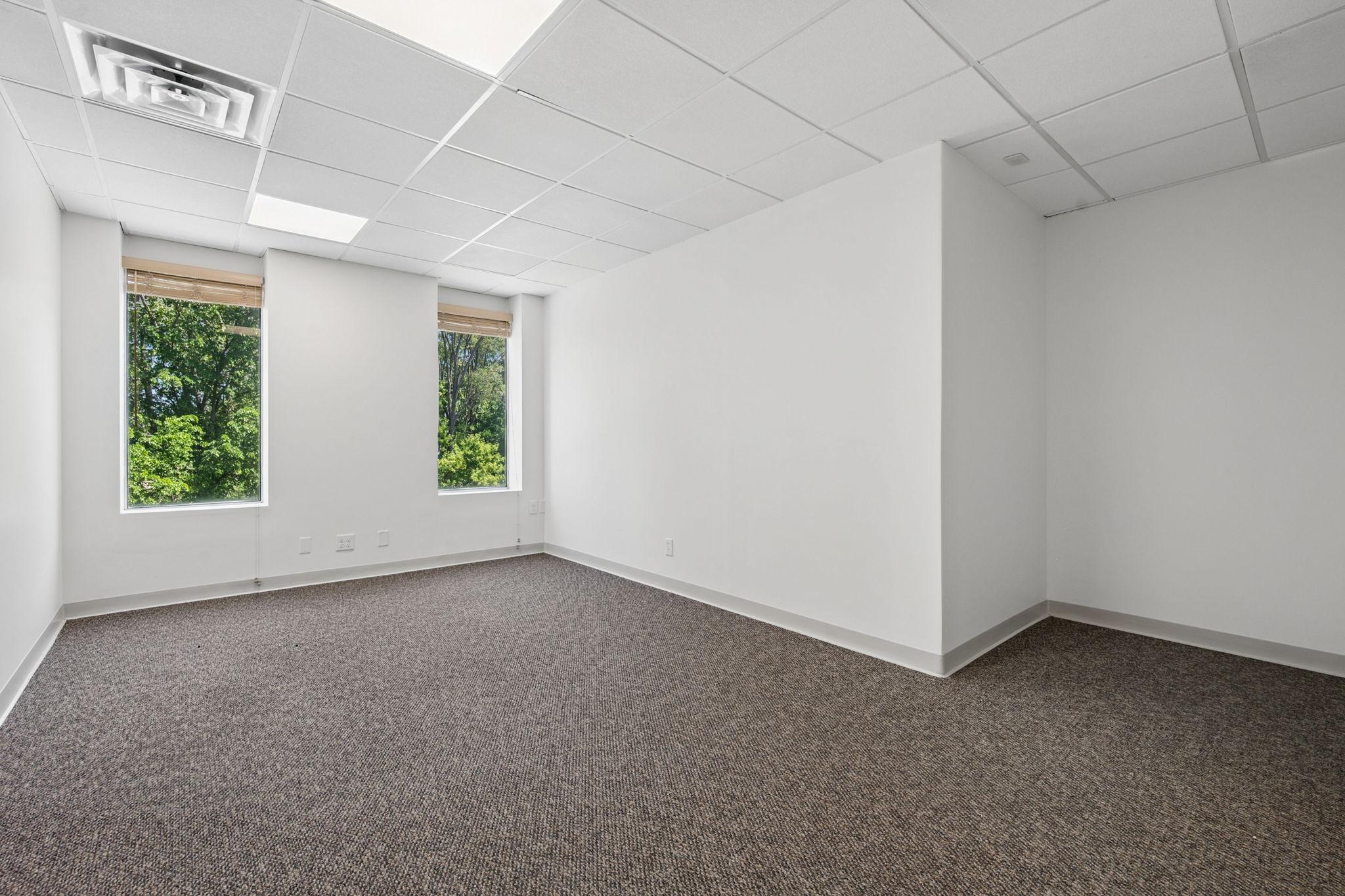 10700 Highway 55 Property Photo 29