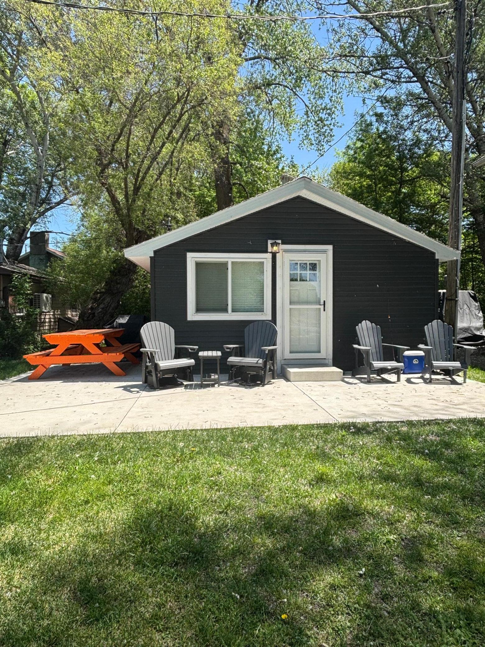 1606 E Lake Street Property Photo 14