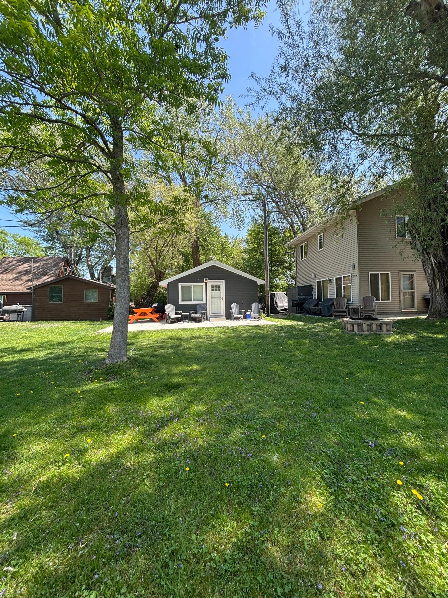 1606 E Lake Street Property Photo 15