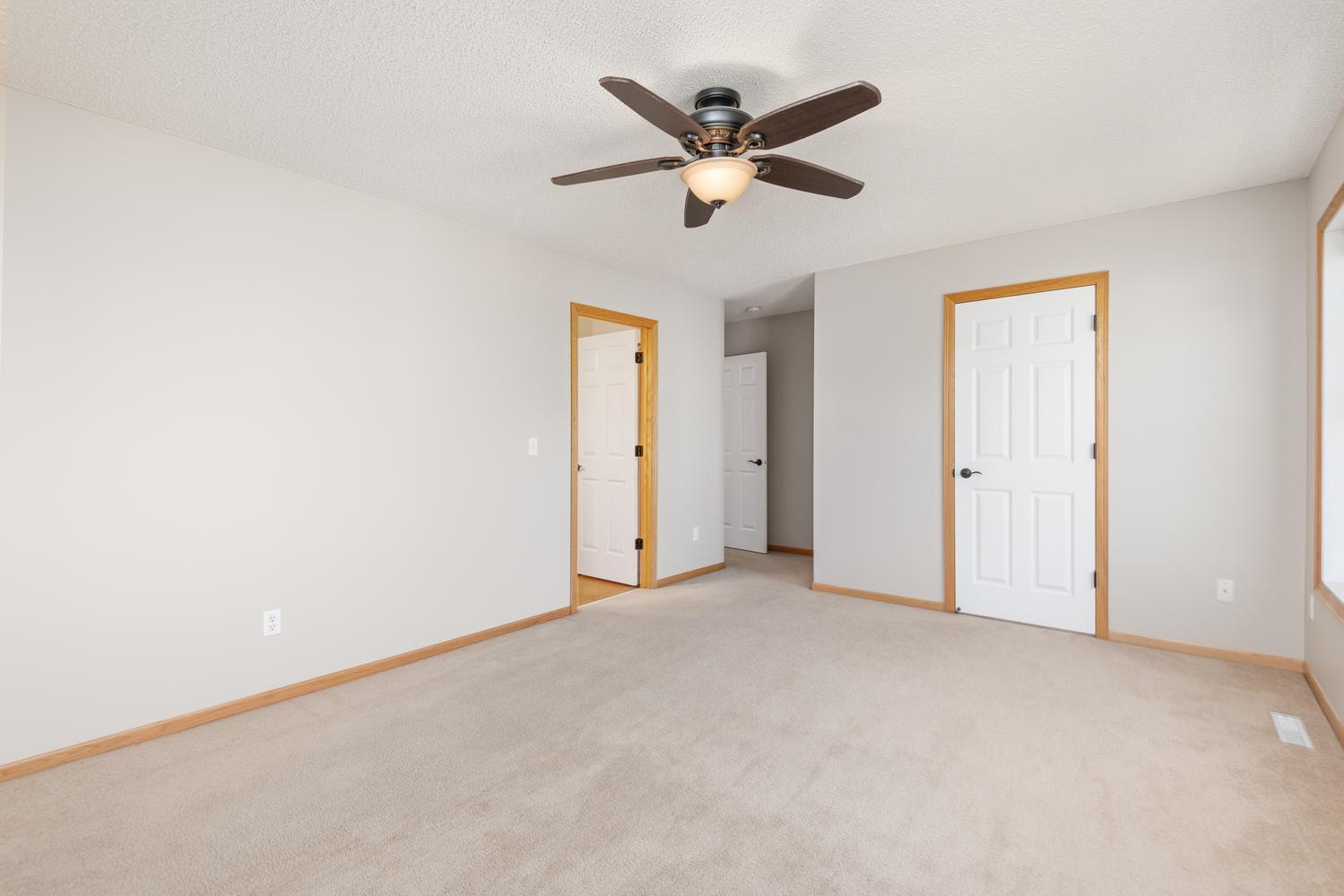 2133 Village Trail Property Photo 18