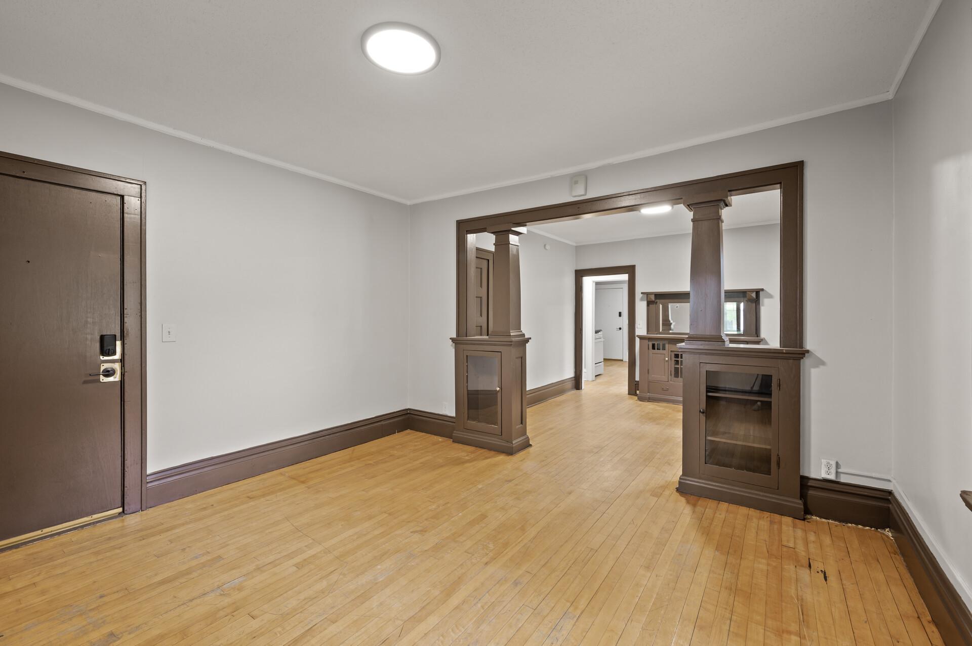 3400 Elliot Avenue Property Photo 5