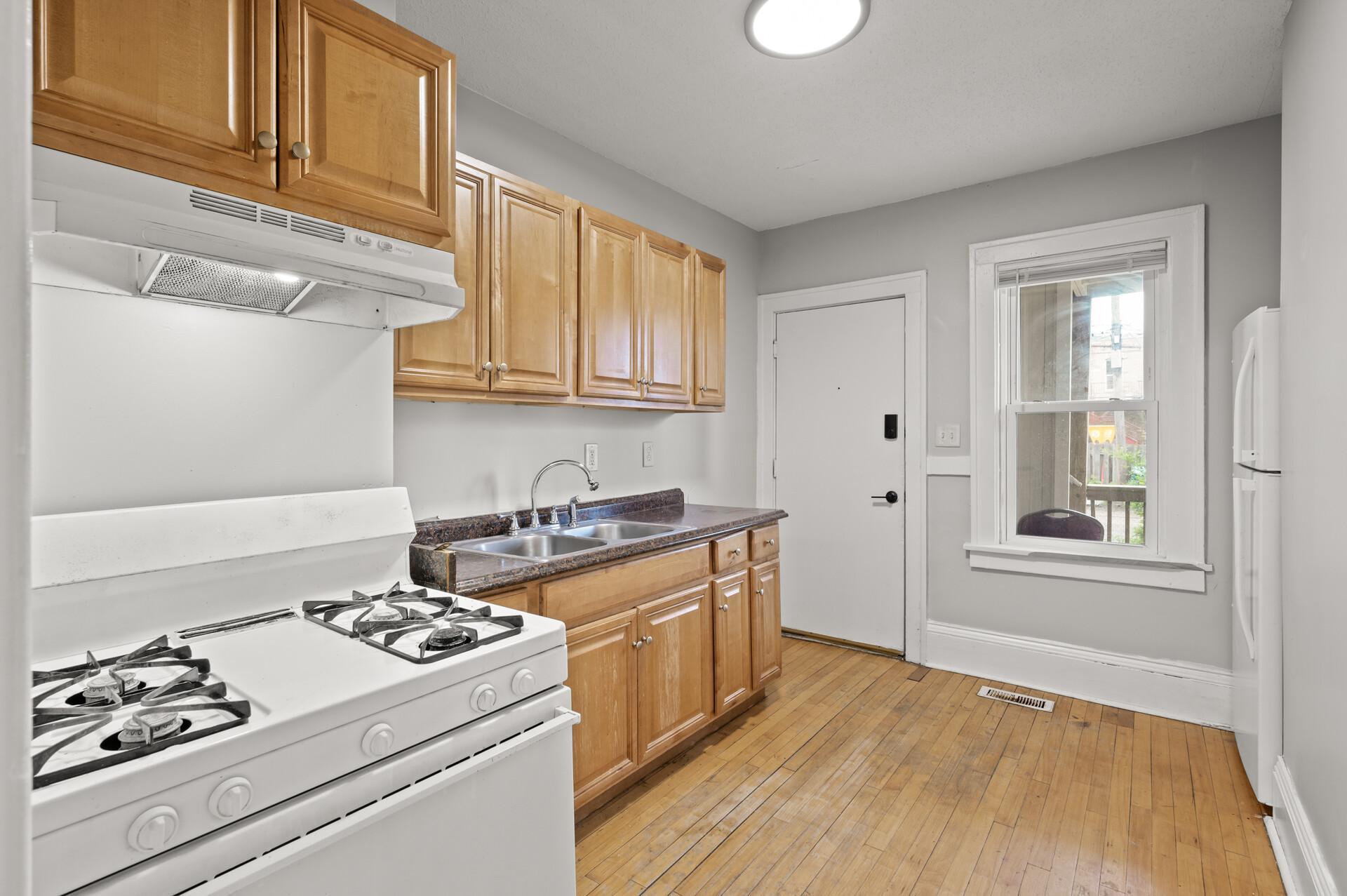3400 Elliot Avenue Property Photo 11