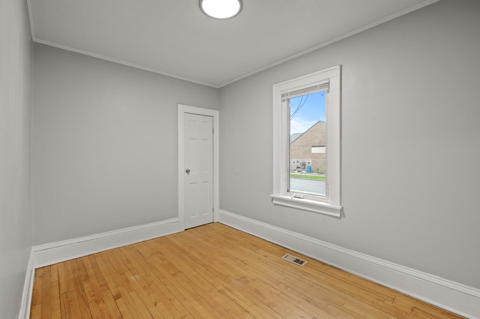 3400 Elliot Avenue Property Photo 14