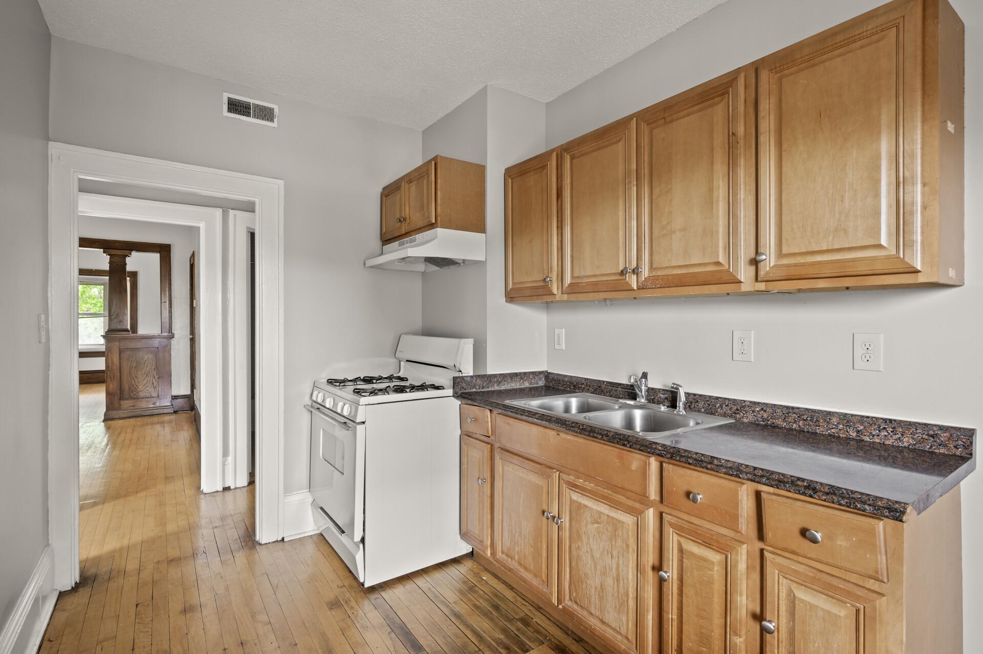 3400 Elliot Avenue Property Photo 32