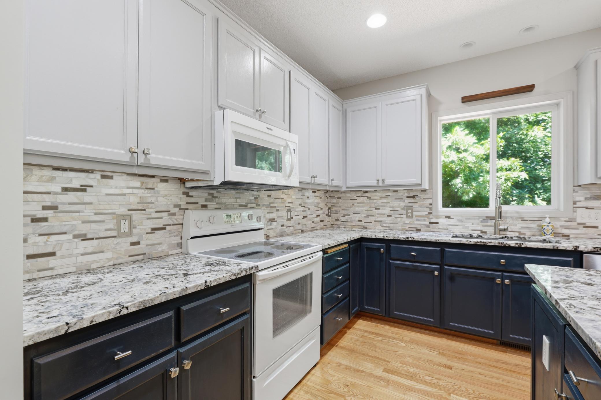 9142 Woodland Drive Property Photo 13