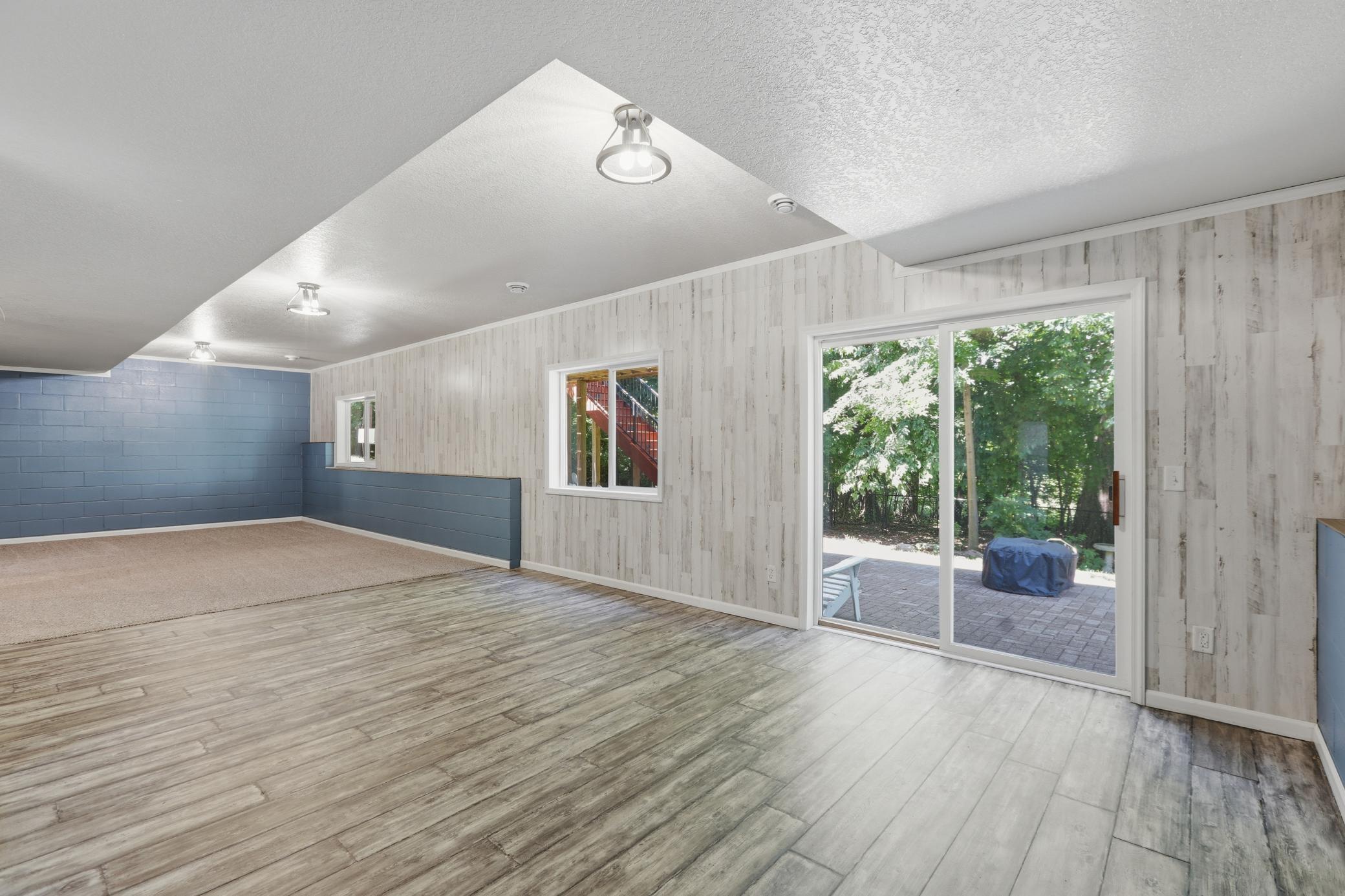 9142 Woodland Drive Property Photo 40